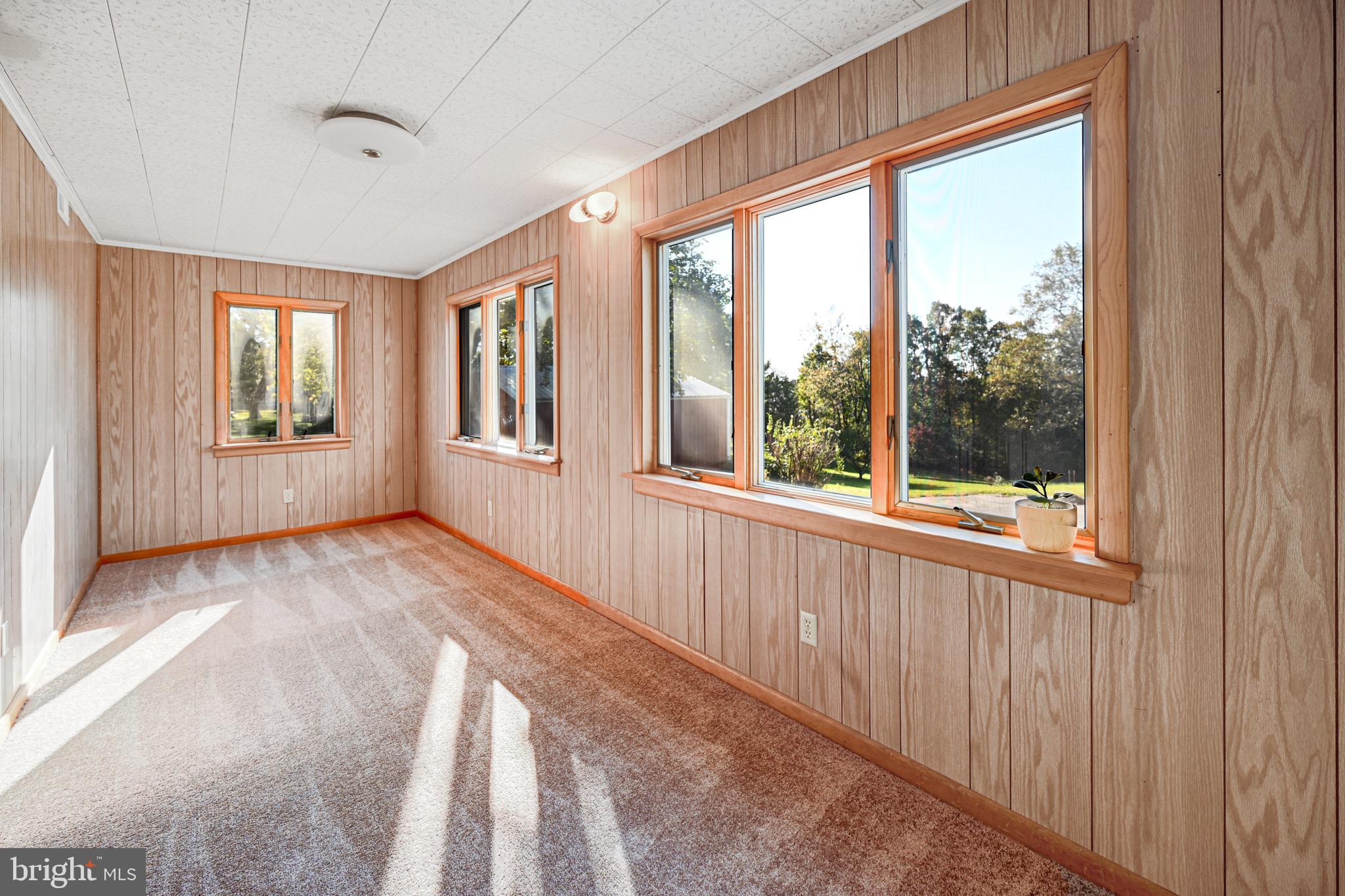 WATERSVILLE - Residential