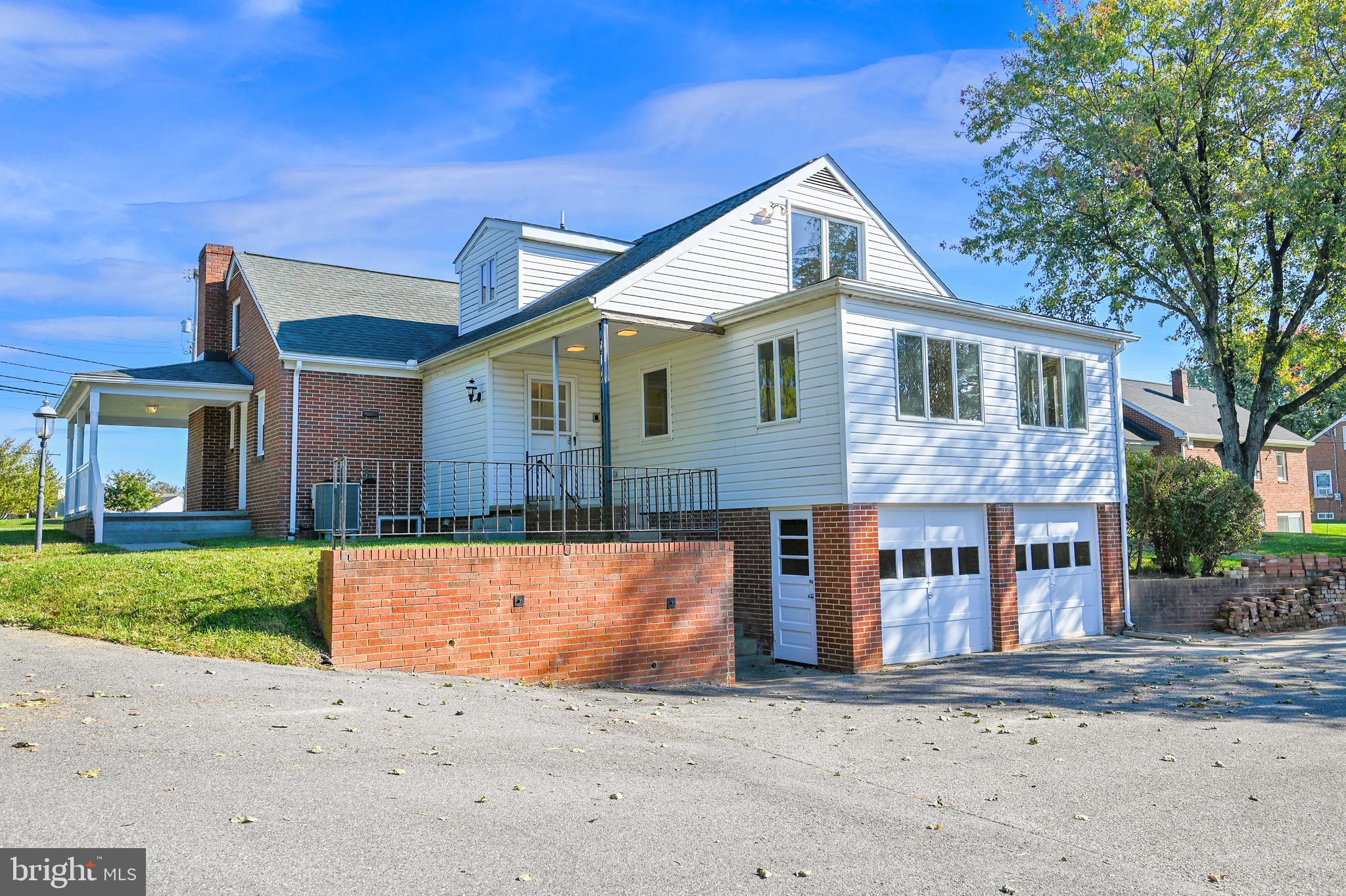 WATERSVILLE - Residential