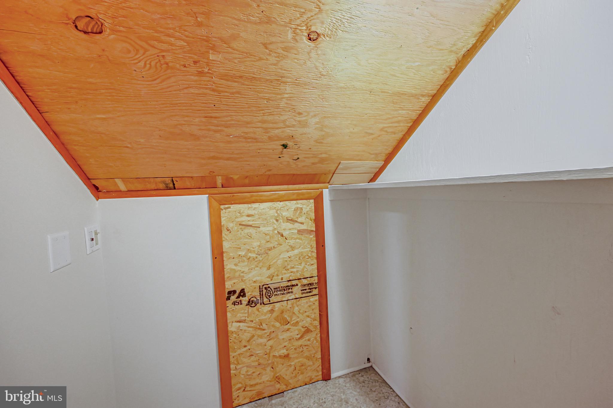 WATERSVILLE - Residential