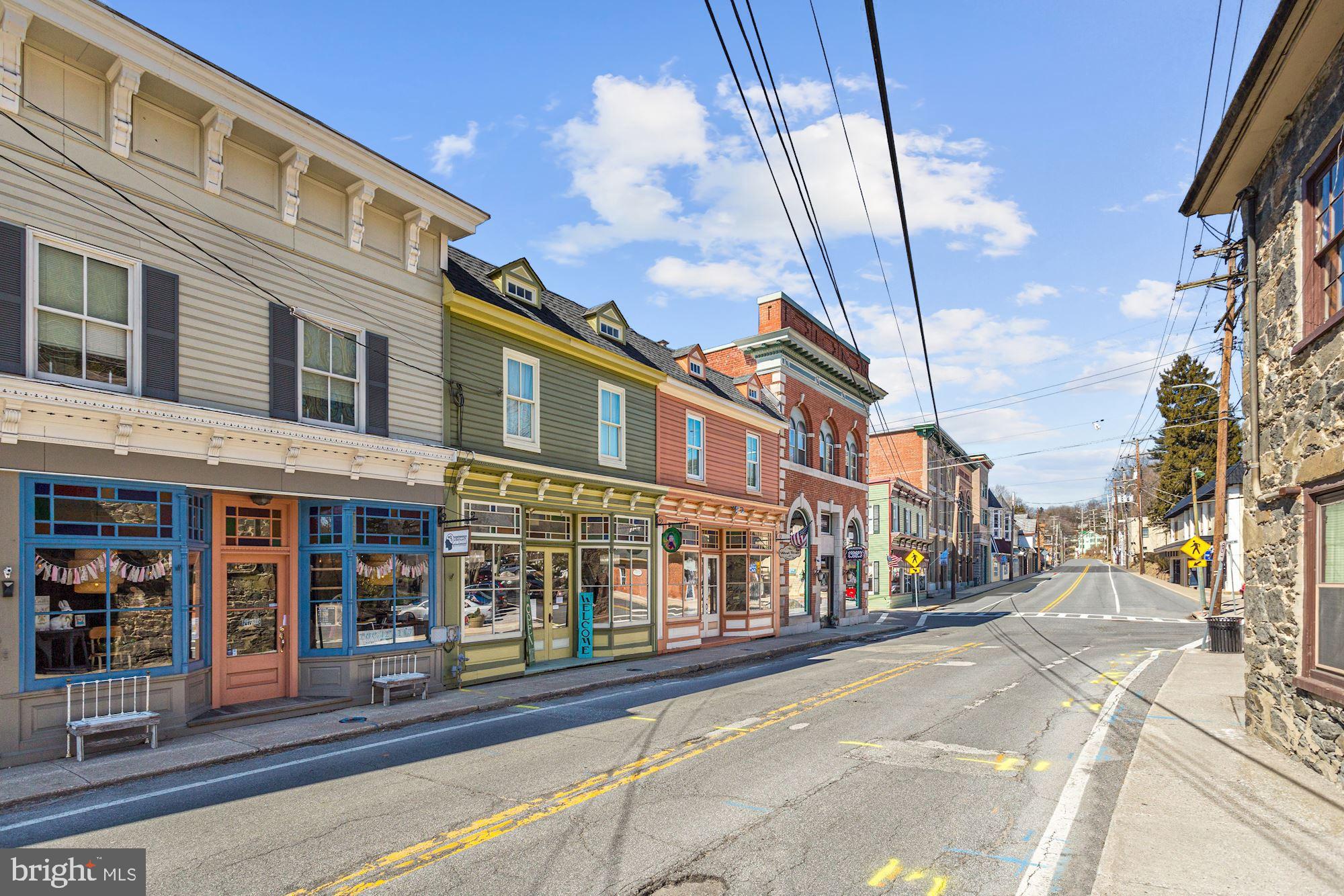 FREEDOM HILLS FARM - Residential