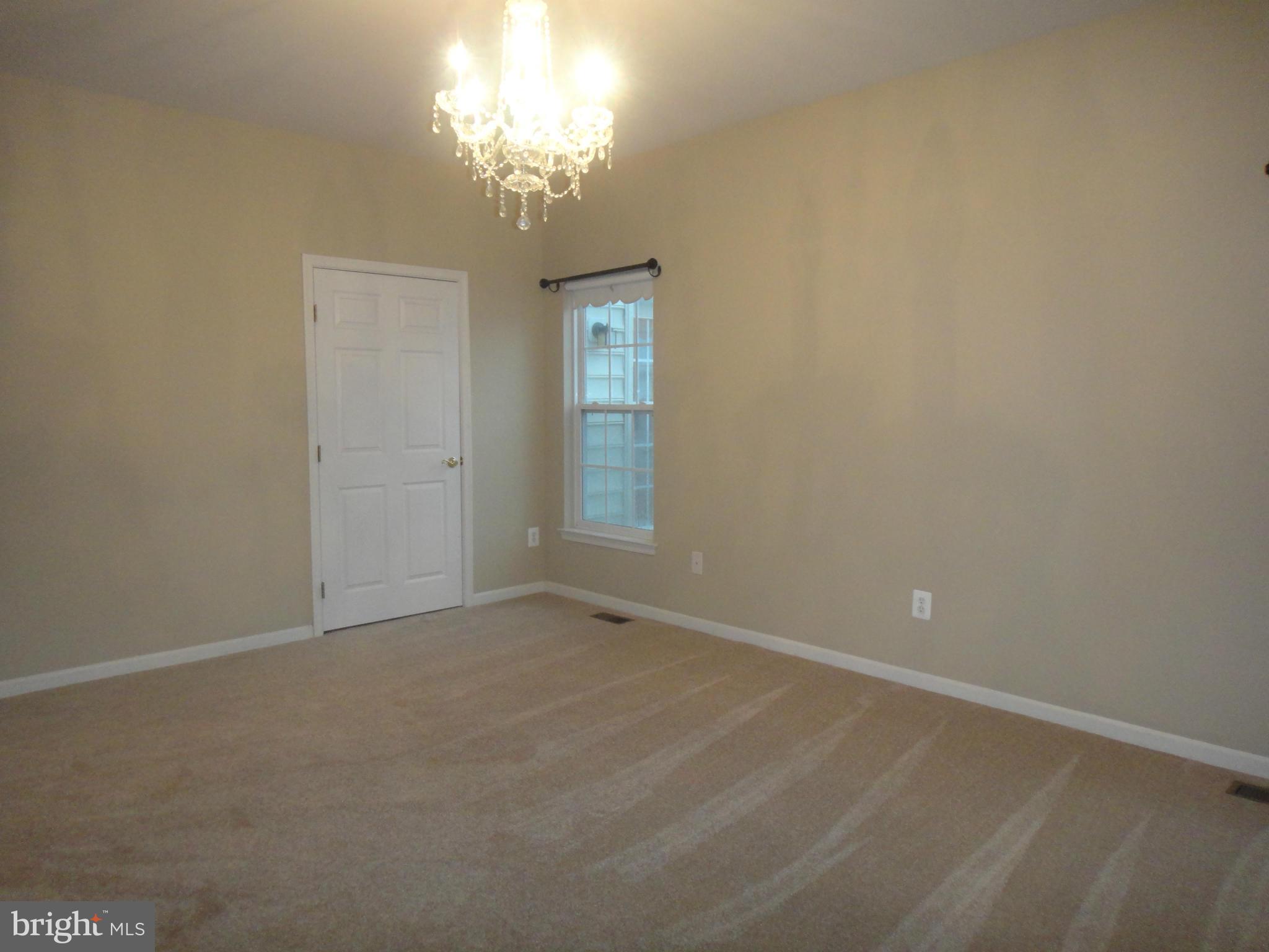 VILLAS AT THE RIDGES - Residential Lease