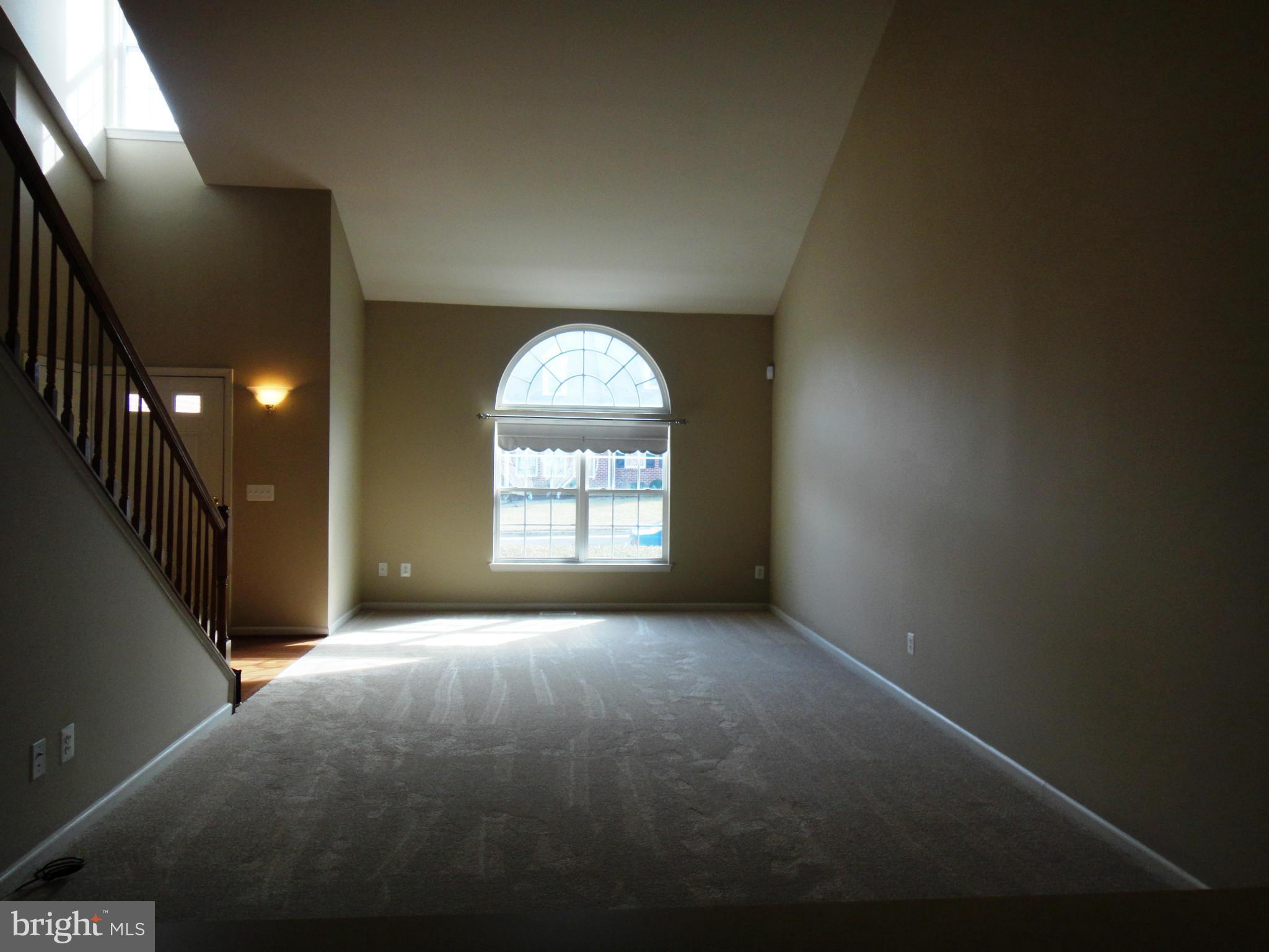 VILLAS AT THE RIDGES - Residential Lease