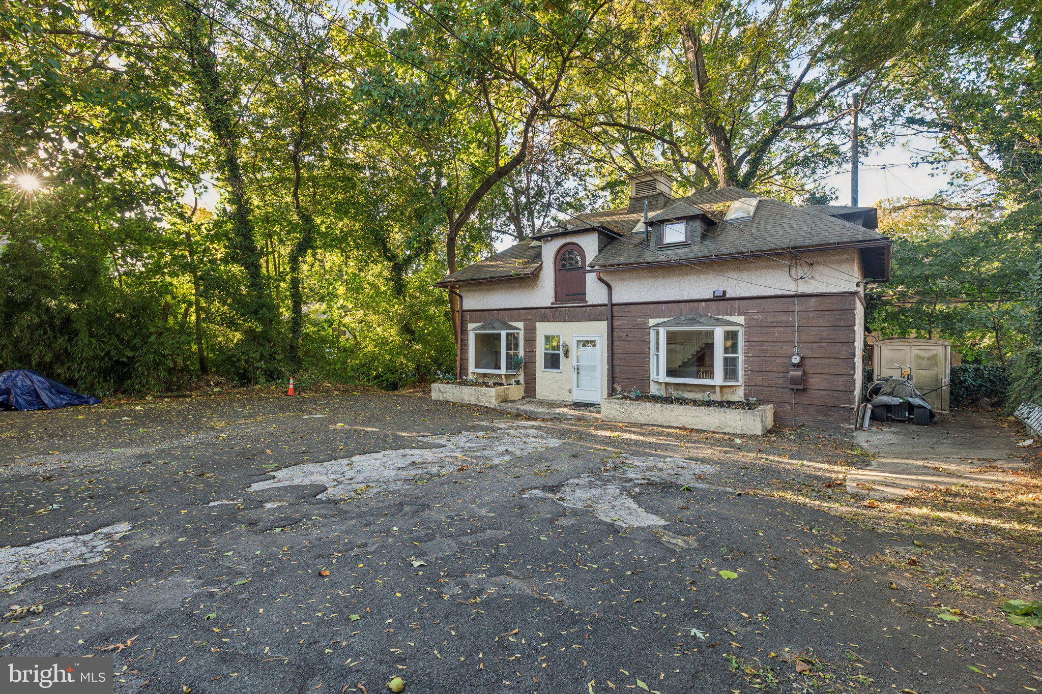 OVERBROOK FARMS - Residential