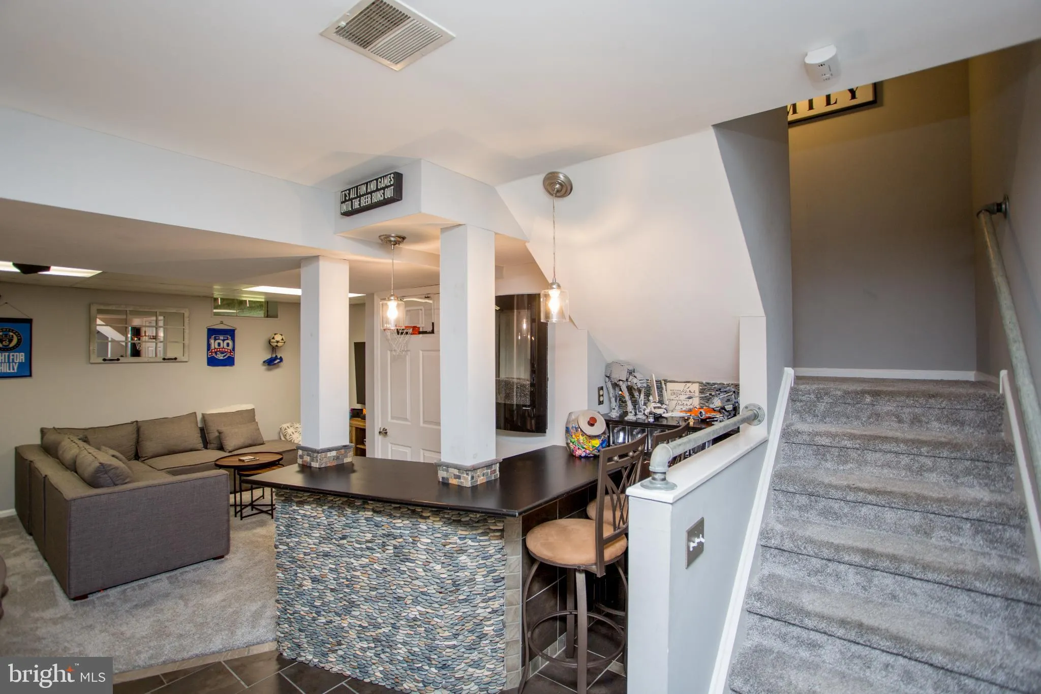 Chalfont, Pennsylvania 18914, United States, 3 Bedrooms Bedrooms, ,3 BathroomsBathrooms,Residential,Contingent,198769