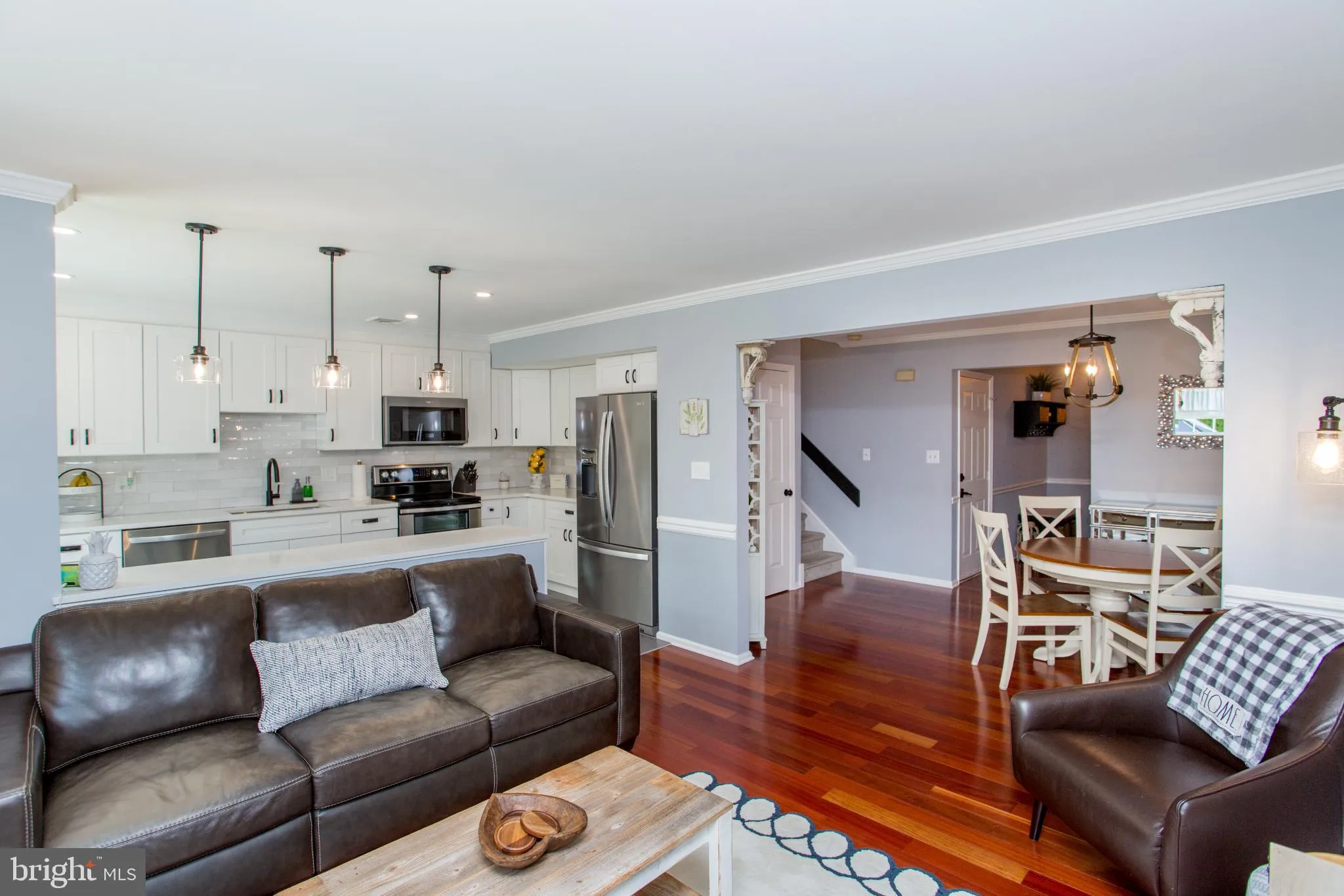 Chalfont, Pennsylvania 18914, United States, 3 Bedrooms Bedrooms, ,3 BathroomsBathrooms,Residential,Contingent,198769