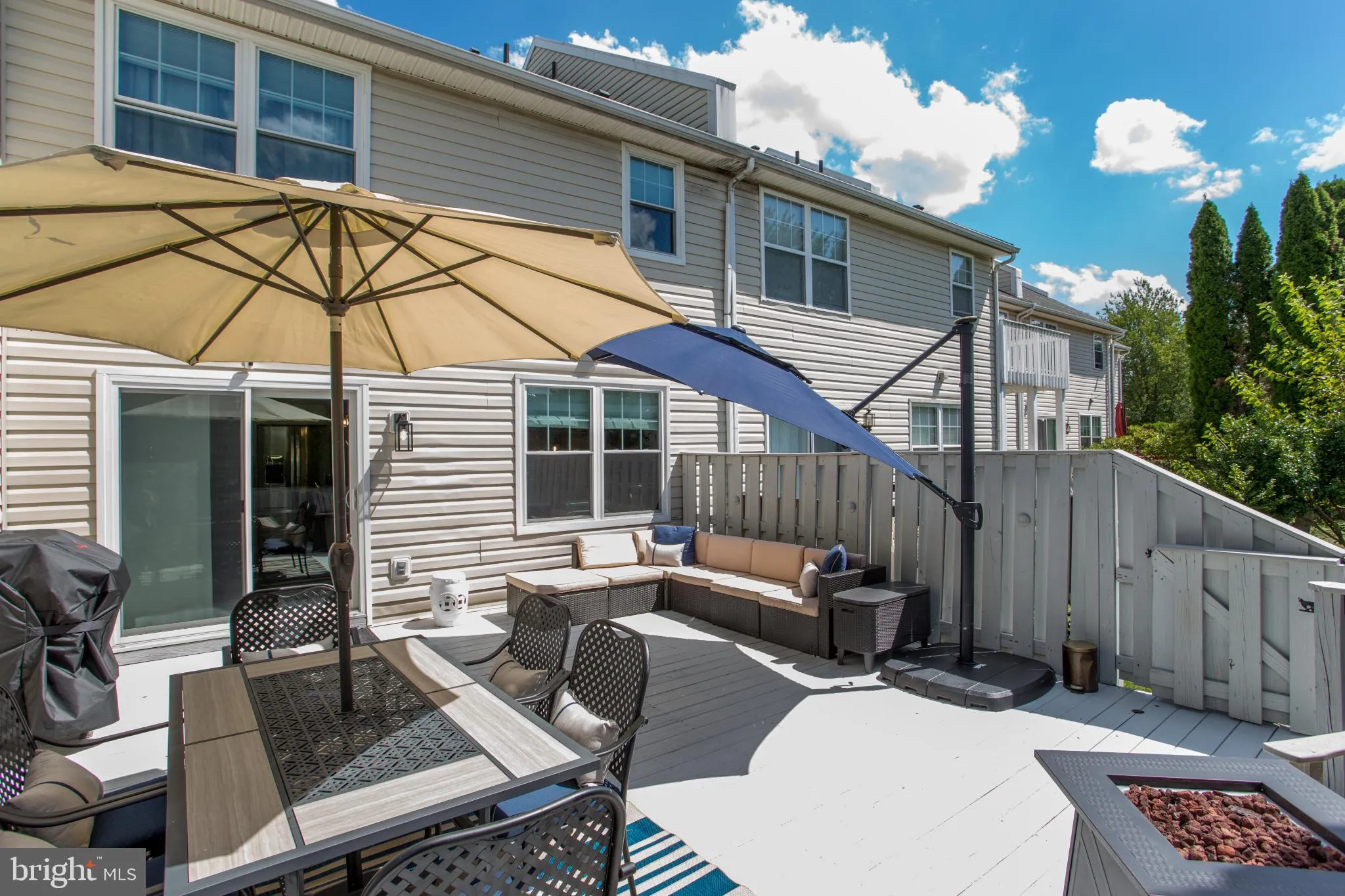 Chalfont, Pennsylvania 18914, United States, 3 Bedrooms Bedrooms, ,3 BathroomsBathrooms,Residential,Contingent,198769