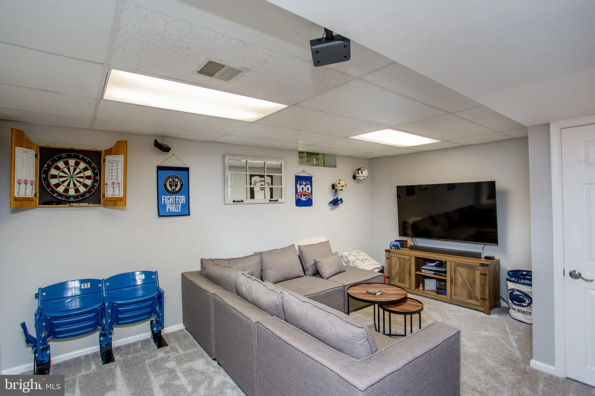 Chalfont, Pennsylvania 18914, United States, 3 Bedrooms Bedrooms, ,3 BathroomsBathrooms,Residential,Contingent,198769