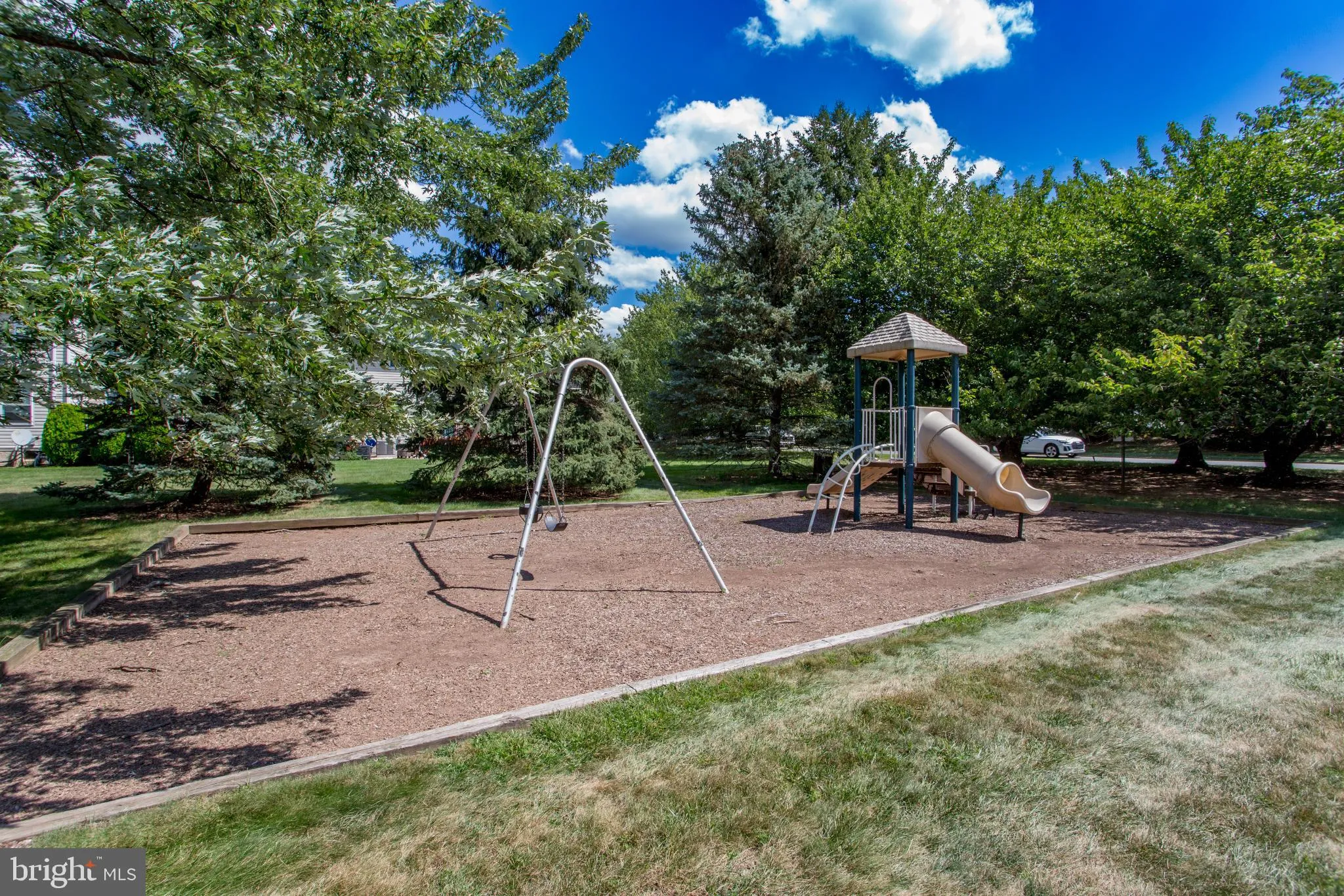 Chalfont, Pennsylvania 18914, United States, 3 Bedrooms Bedrooms, ,3 BathroomsBathrooms,Residential,Contingent,198769