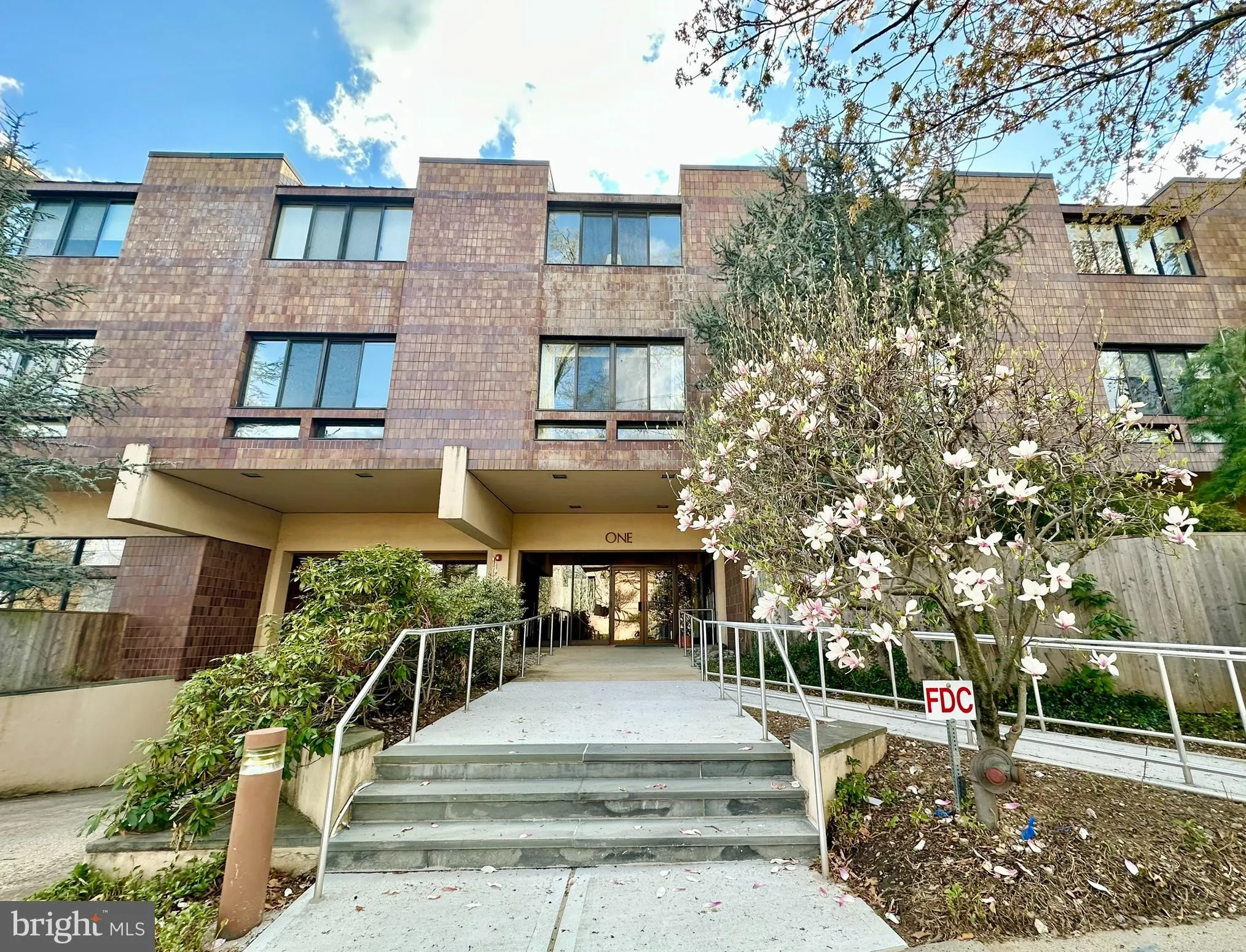 Princeton, New Jersey 08540, United States, 2 Bedrooms Bedrooms, ,2 BathroomsBathrooms,Residential,Active,117513