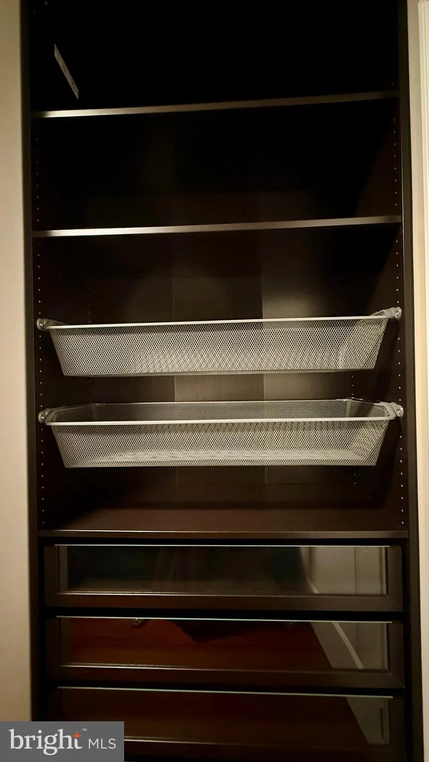 Princeton, New Jersey 08540, United States, 2 Bedrooms Bedrooms, ,2 BathroomsBathrooms,Residential,Active,117513