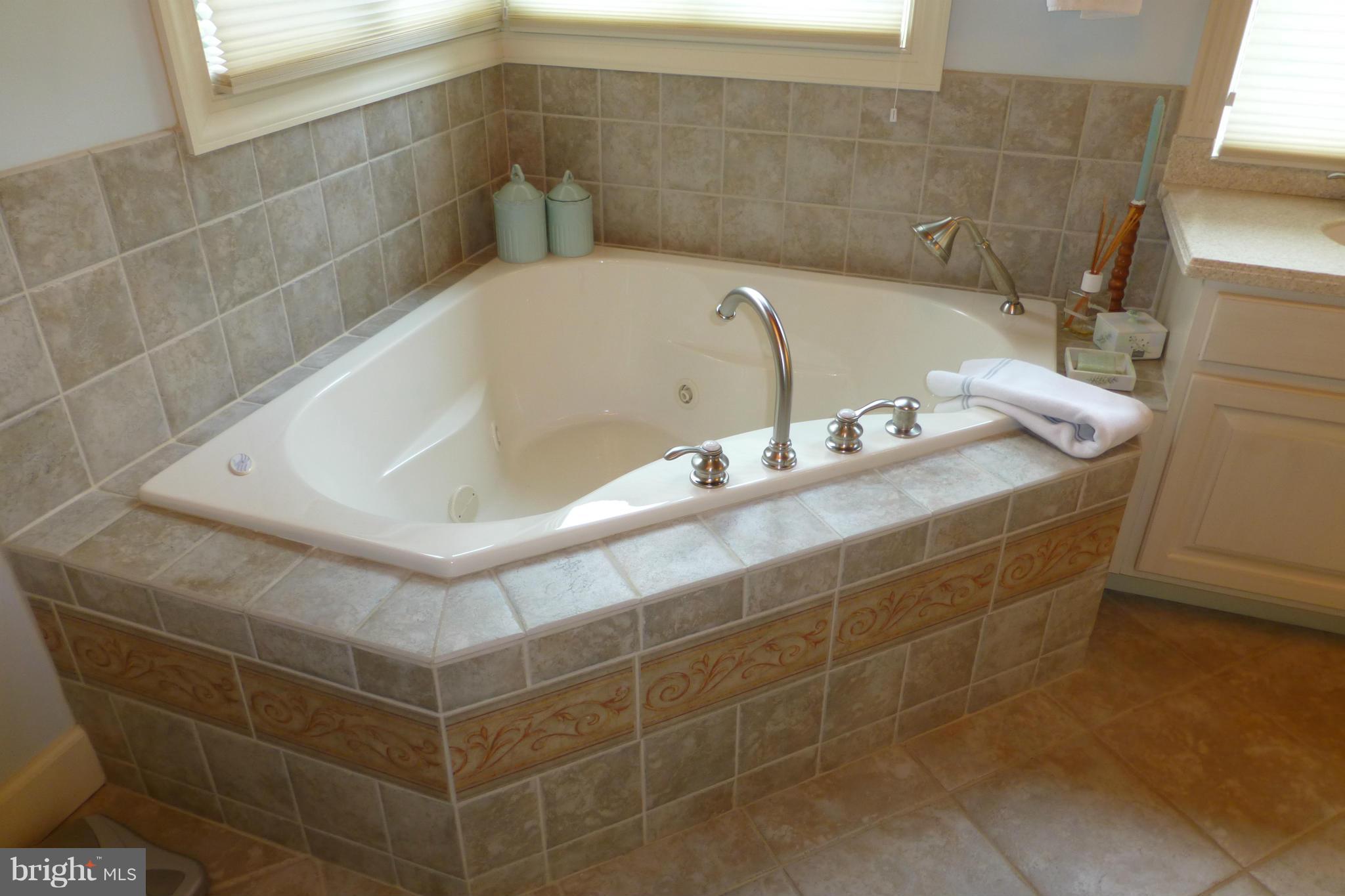 CACAPON SOUTH - Residential