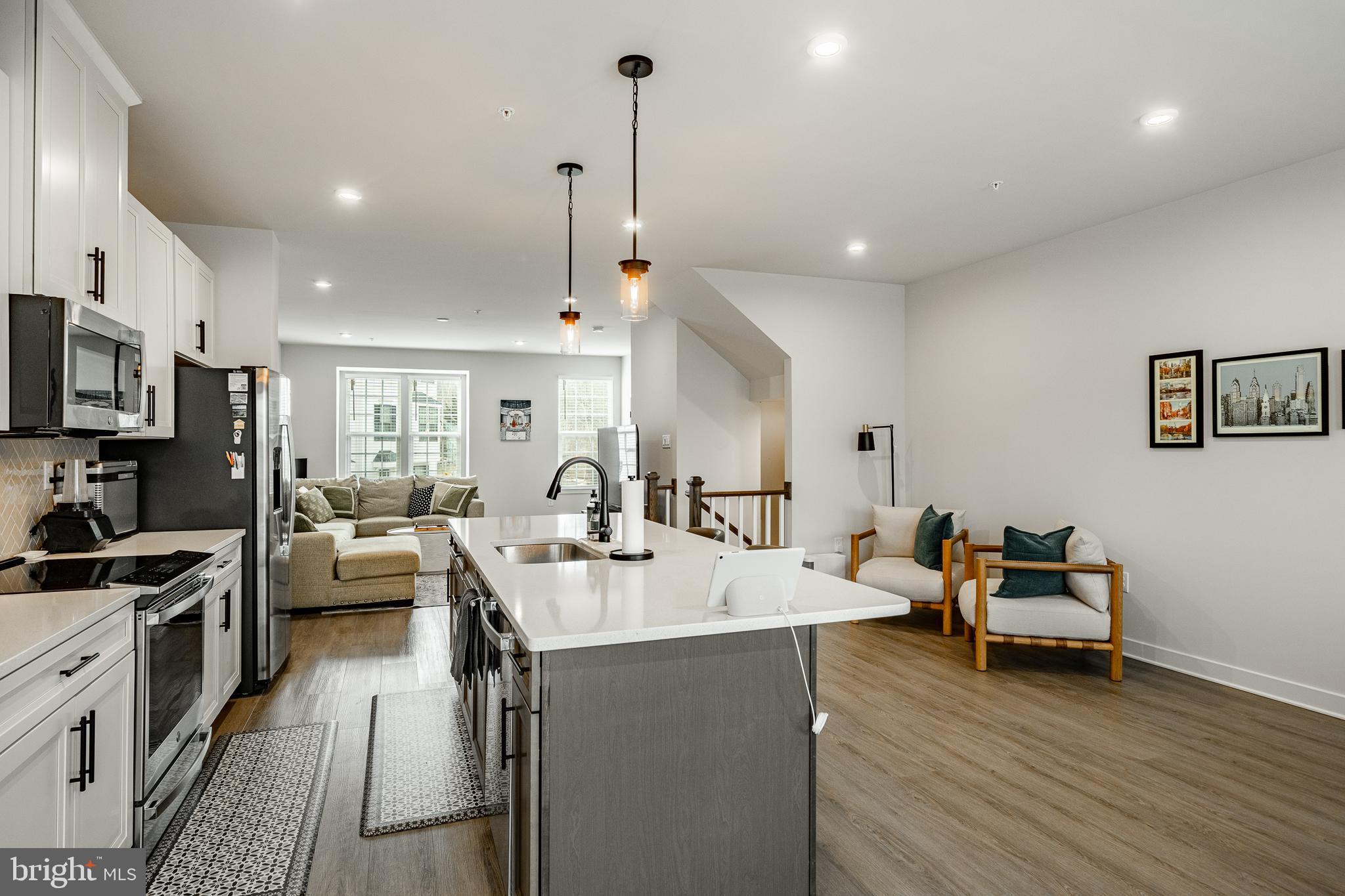 EXTON WALK - Residential