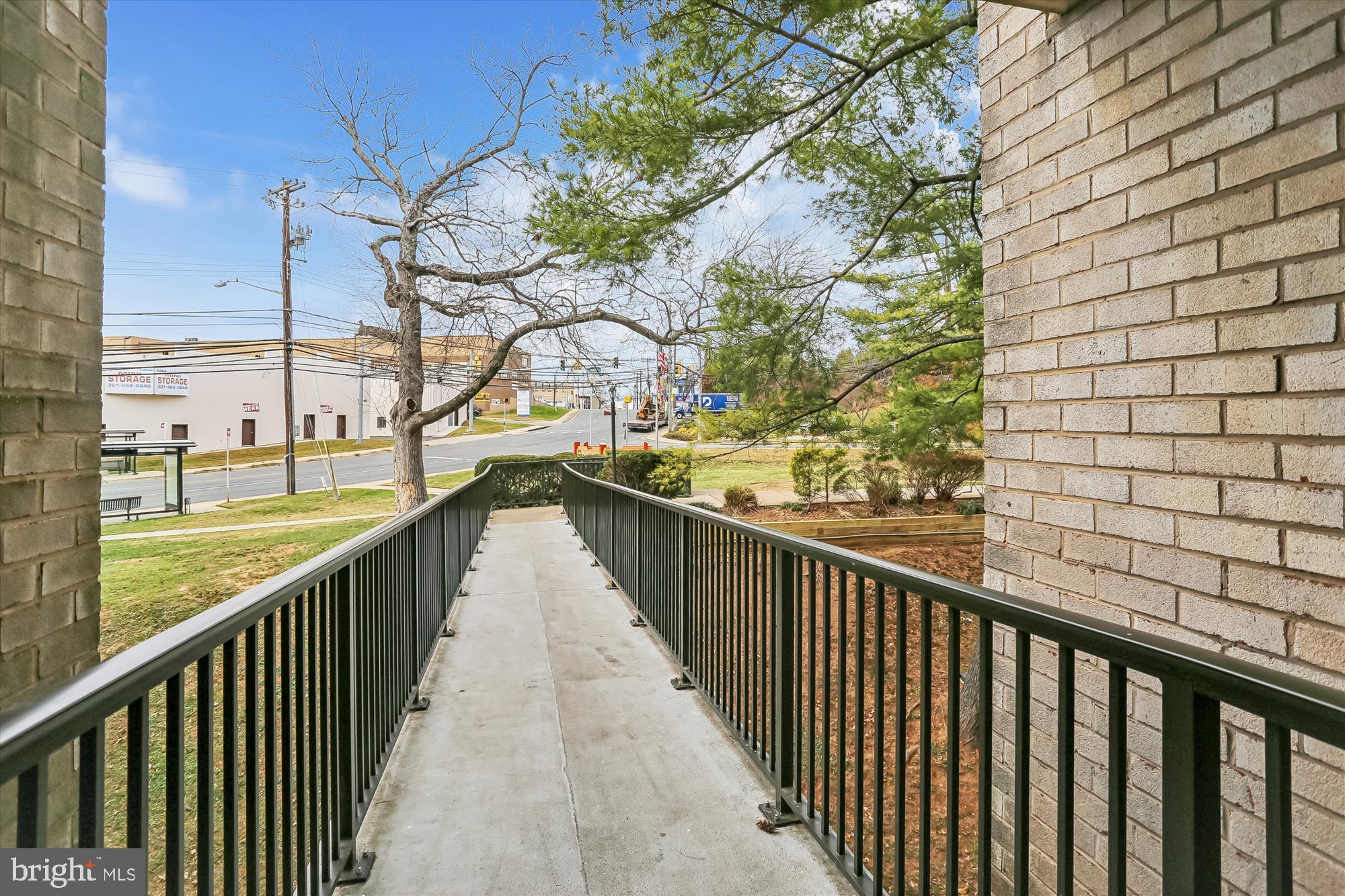 BETHESDA PARK - Residential