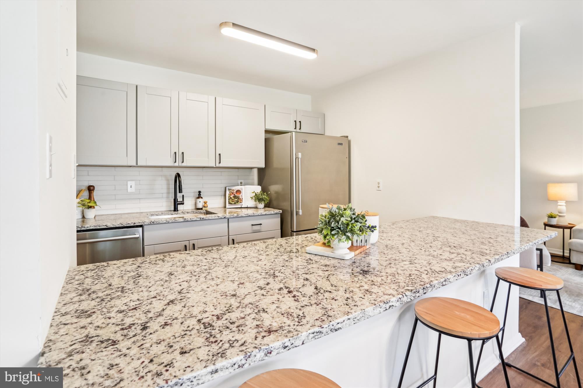 BETHESDA PARK - Residential