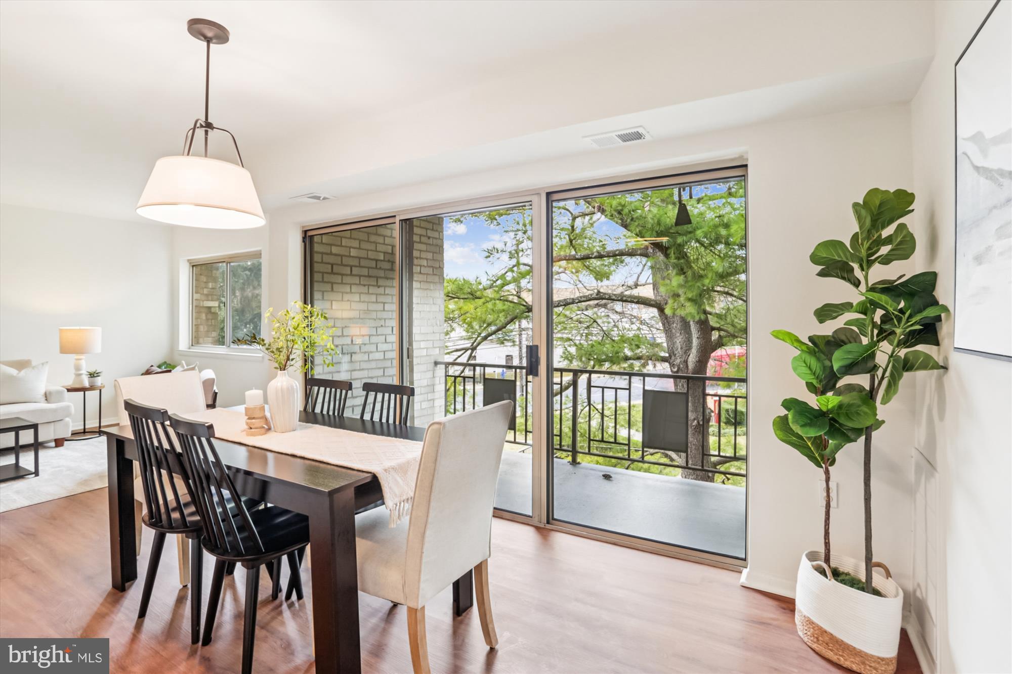 BETHESDA PARK - Residential