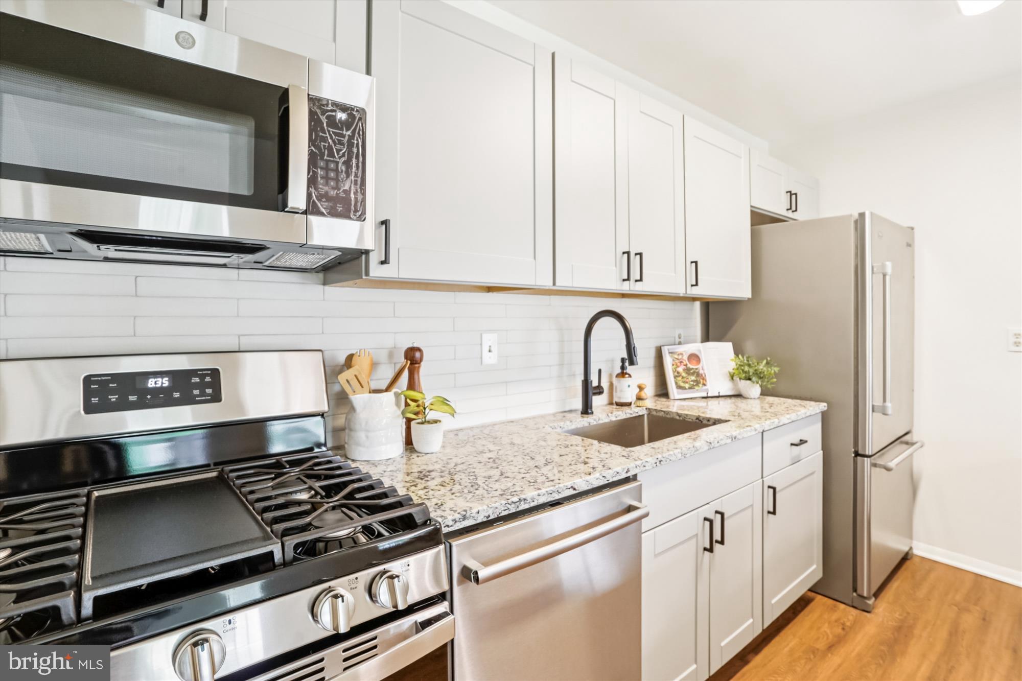 BETHESDA PARK - Residential