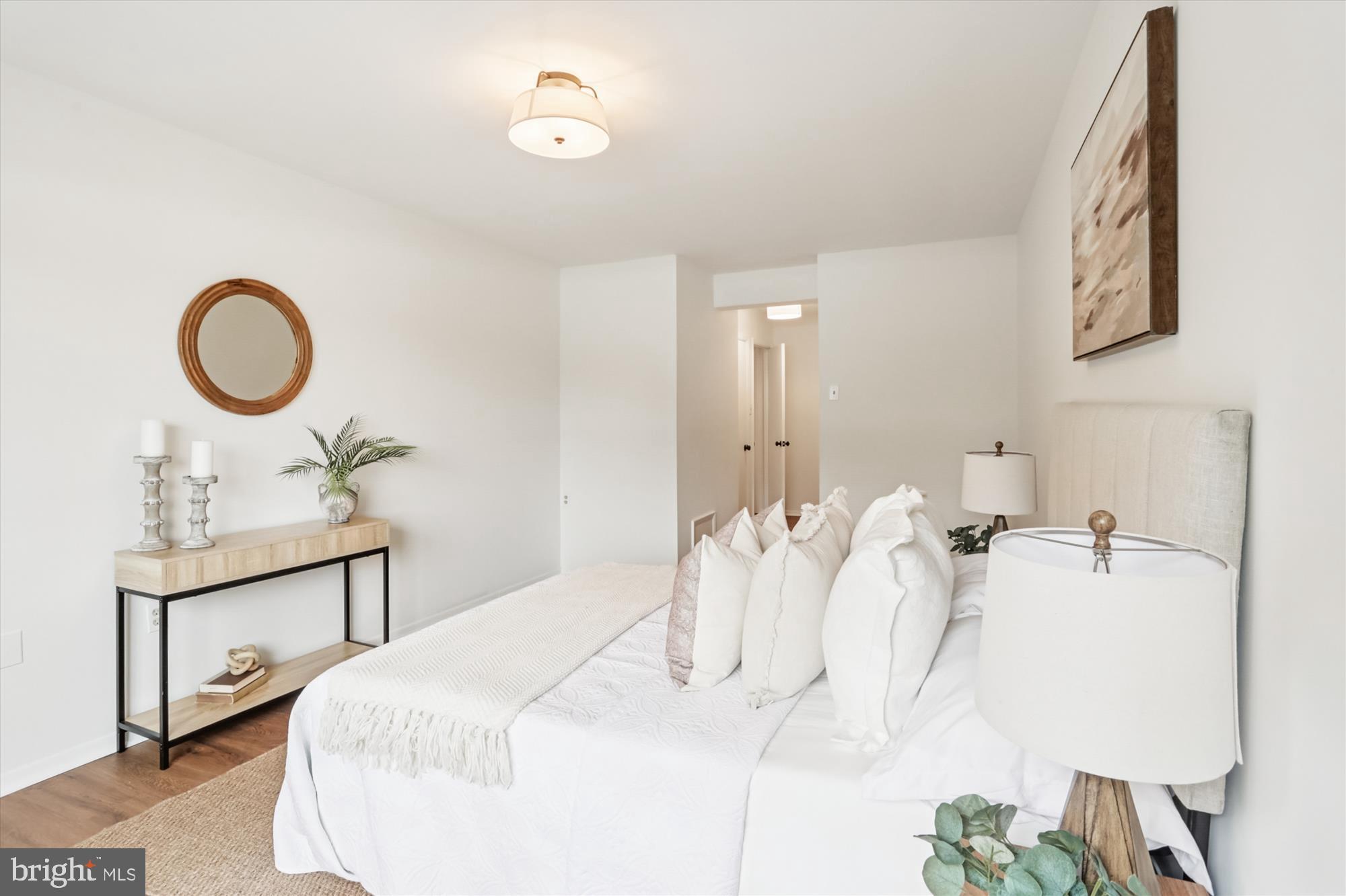 BETHESDA PARK - Residential