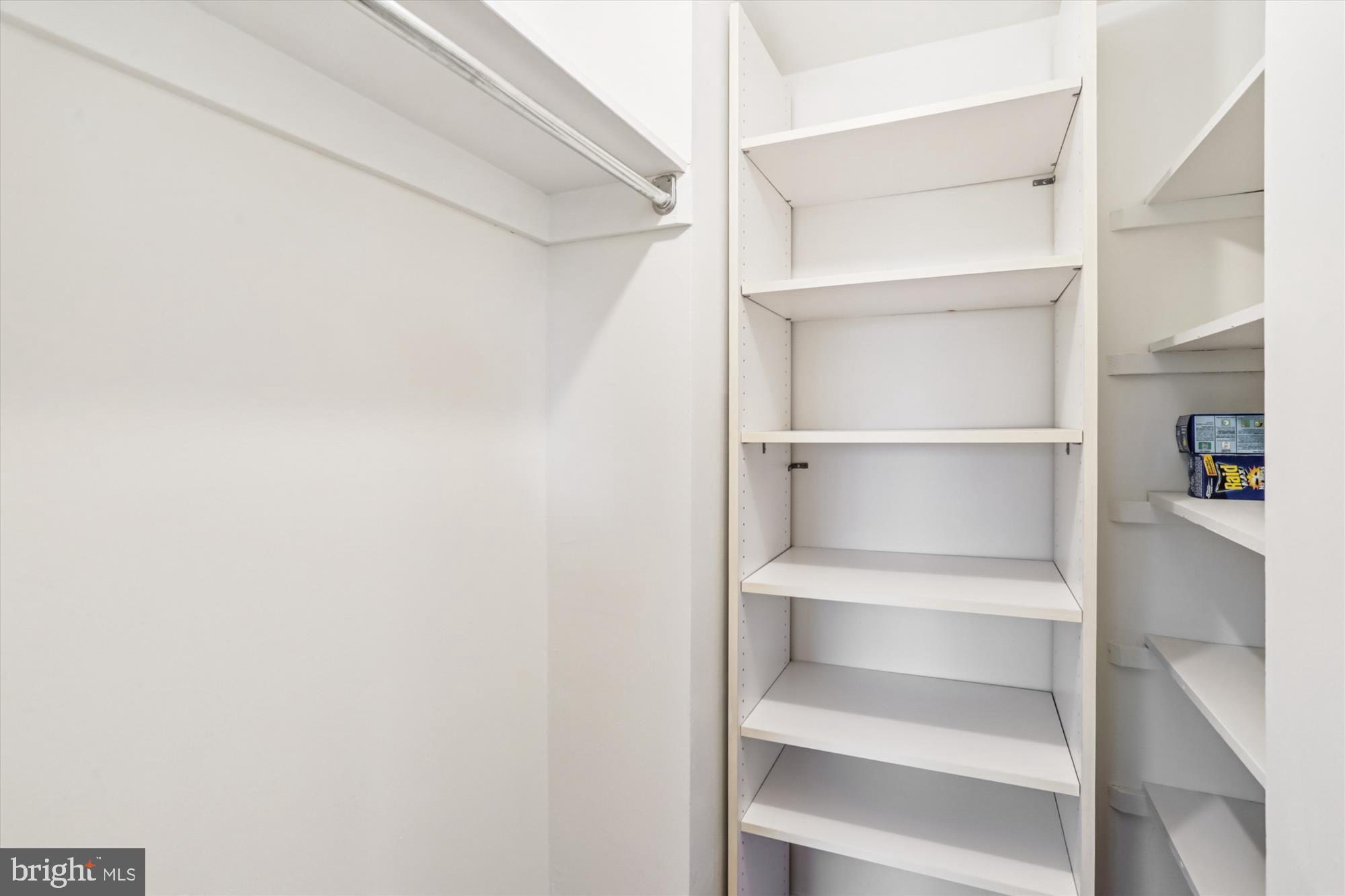 BETHESDA PARK - Residential