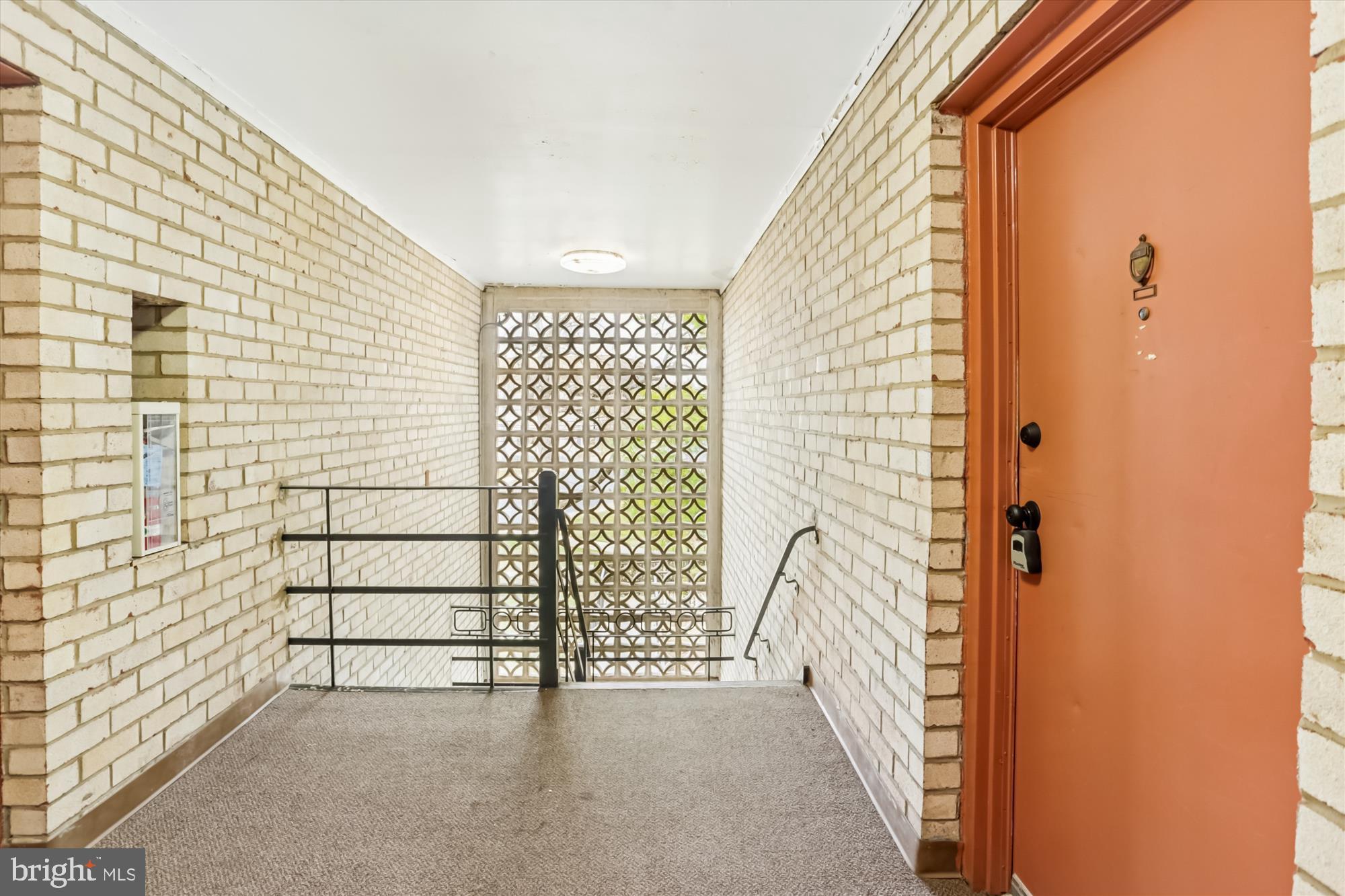 BETHESDA PARK - Residential