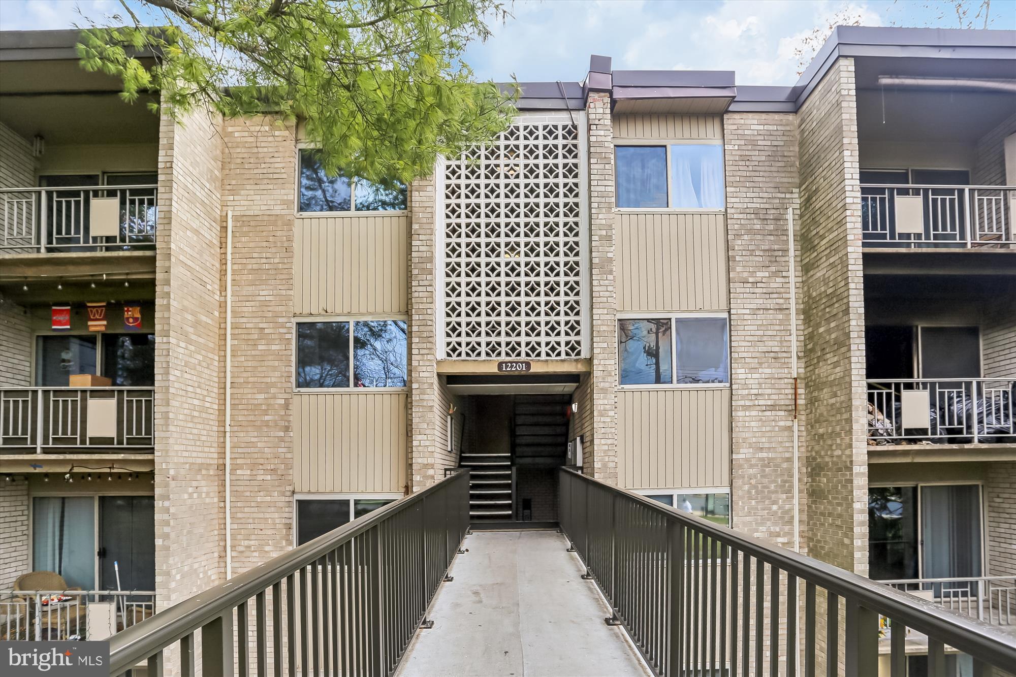 BETHESDA PARK - Residential