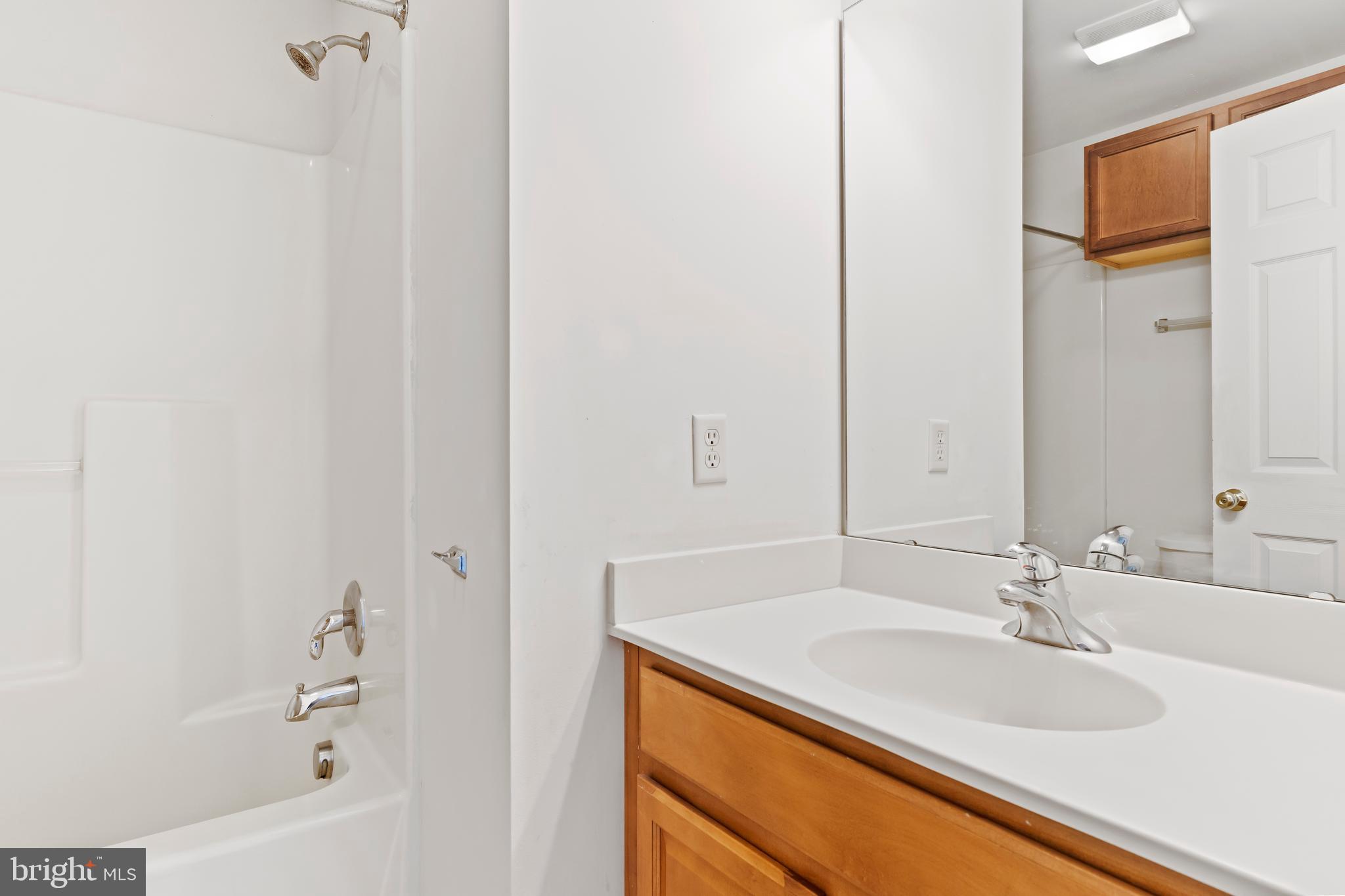 SILVER CREEK - Residential