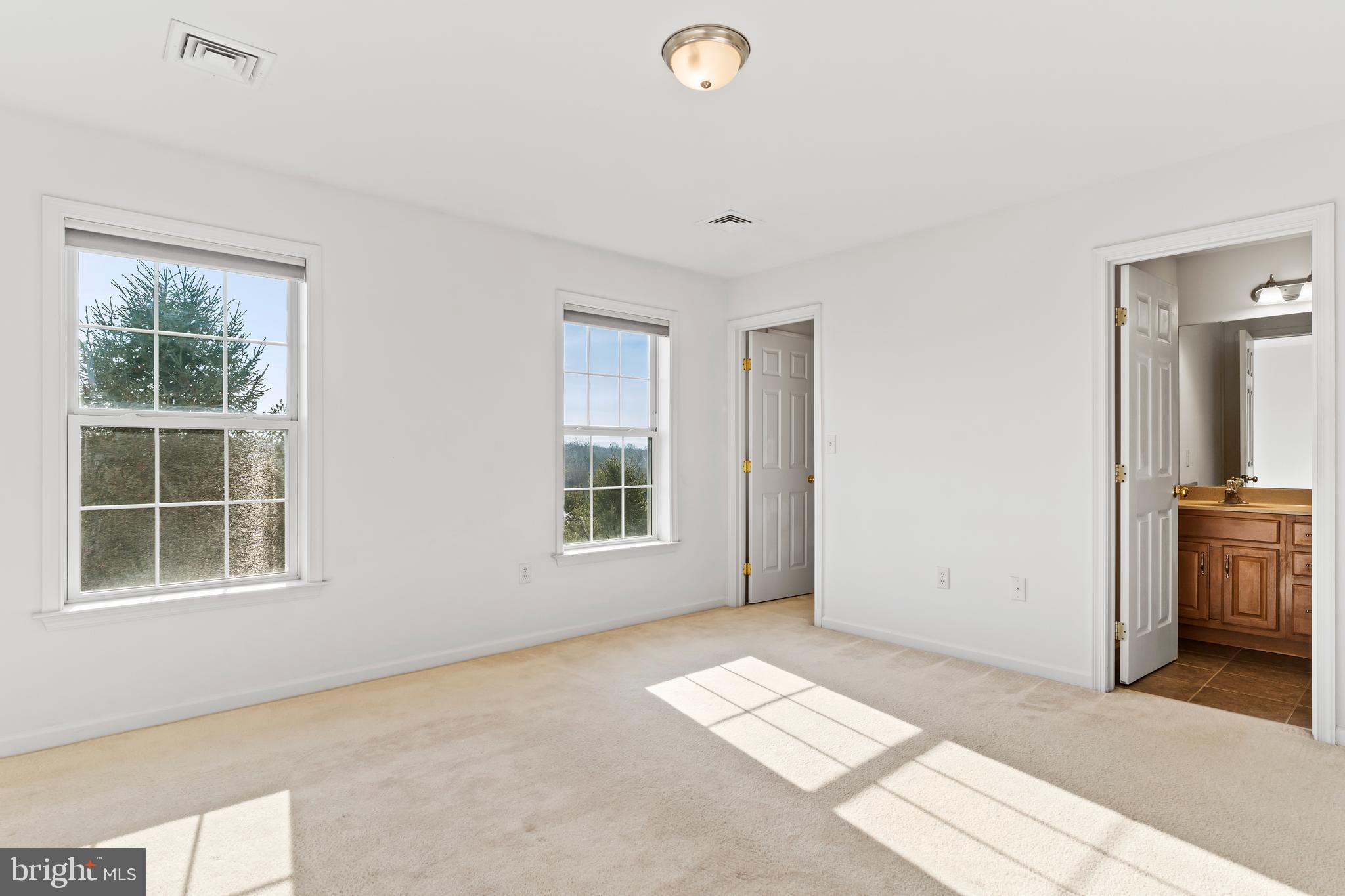 SILVER CREEK - Residential