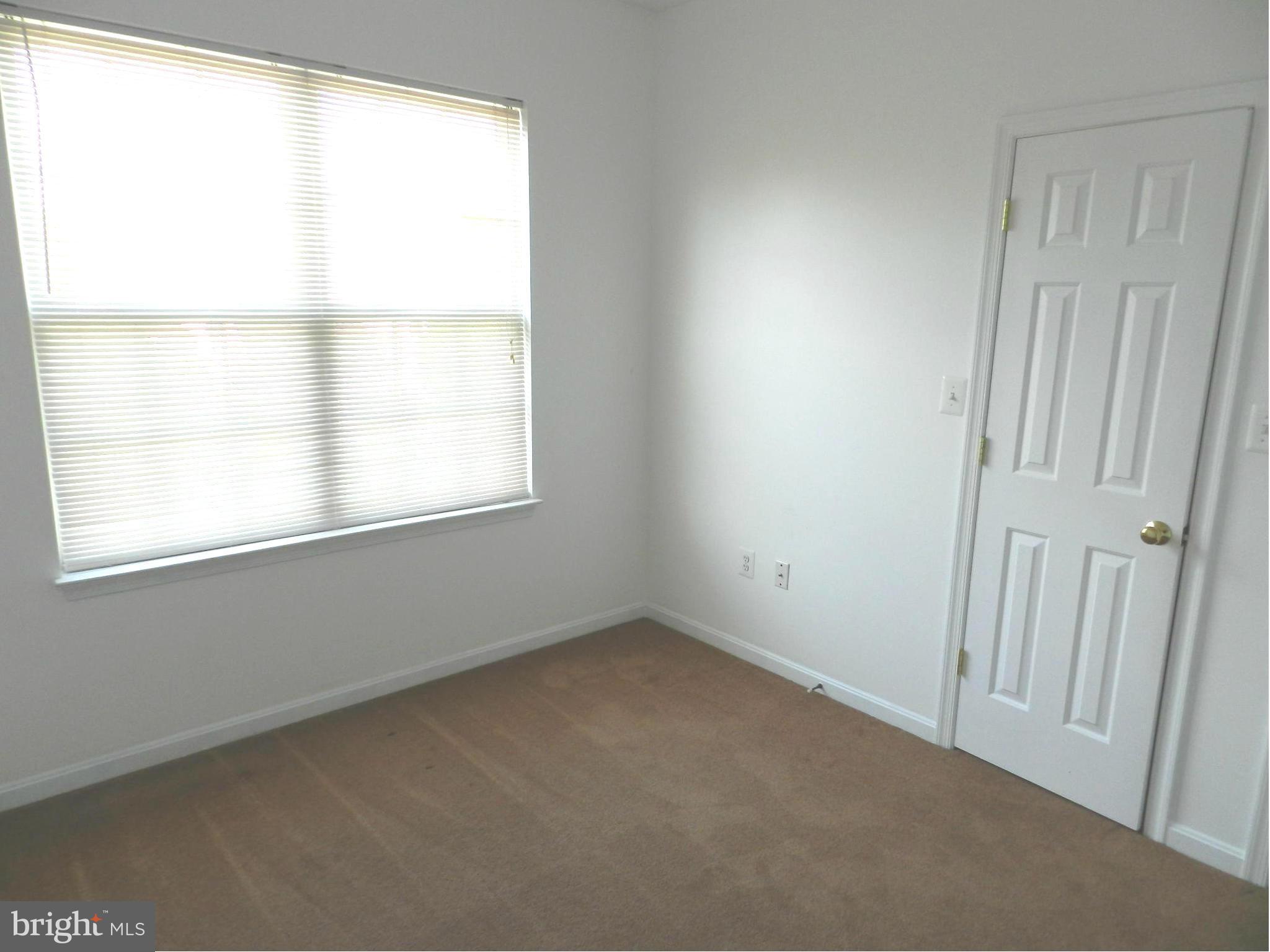 THE GLEN (SALEM FIELDS) - Residential Lease