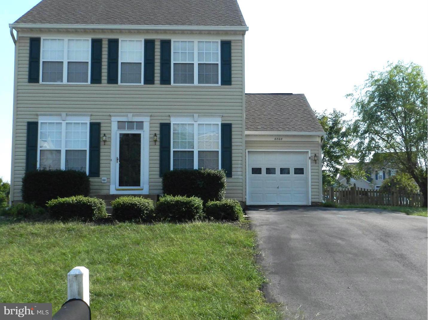 THE GLEN (SALEM FIELDS) - Residential Lease