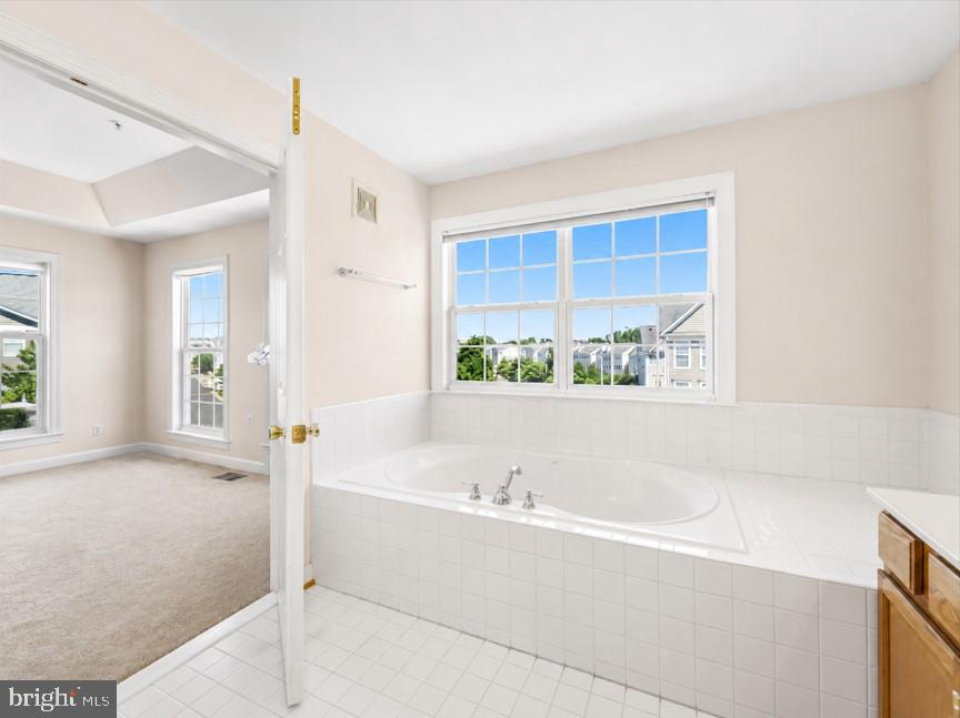 COPPERMINE CROSSING - Residential