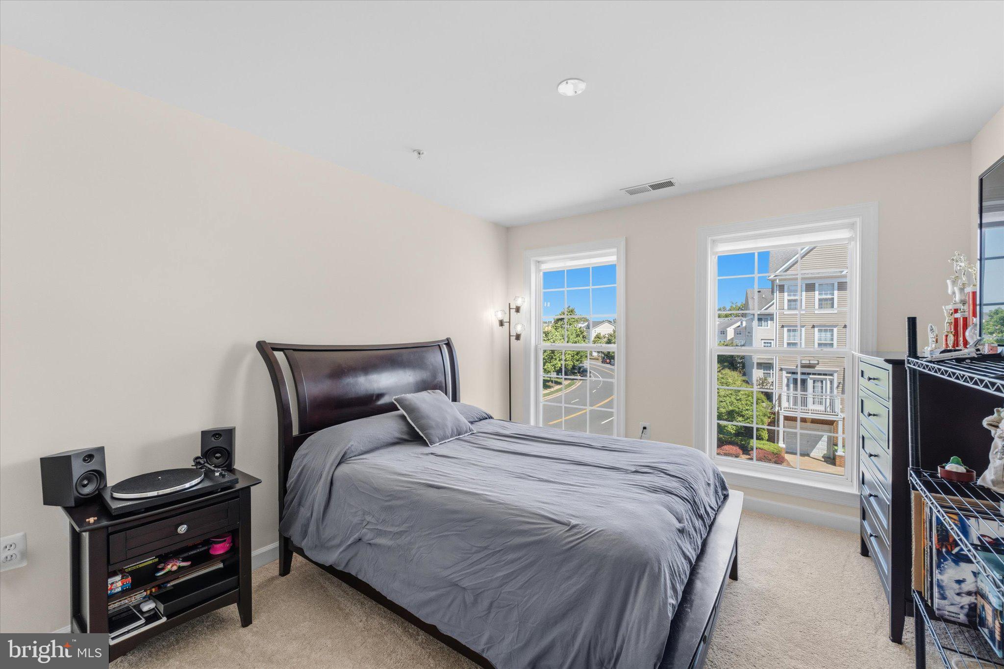 COPPERMINE CROSSING - Residential