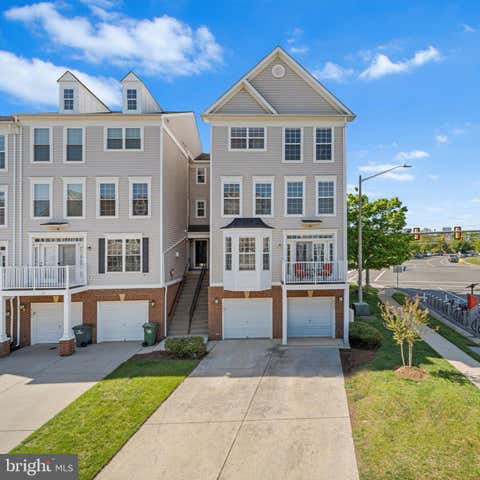Condo For Sale - 2499 Curie Ct #111<br/> HERNDON, VA 20171