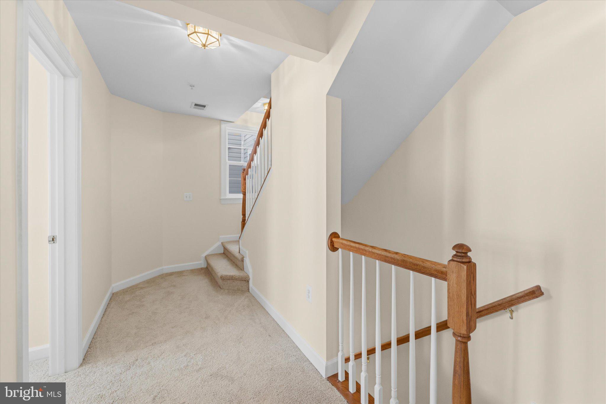 COPPERMINE CROSSING - Residential