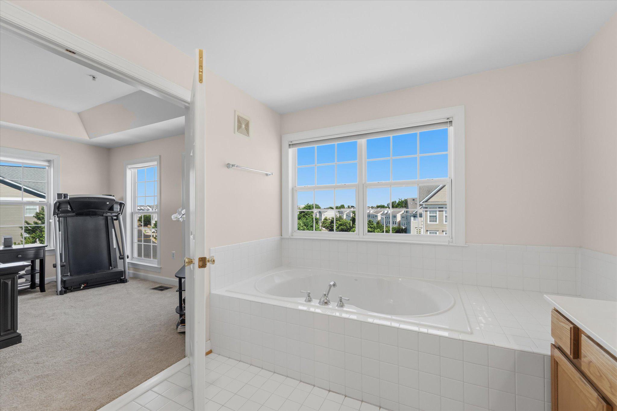COPPERMINE CROSSING - Residential