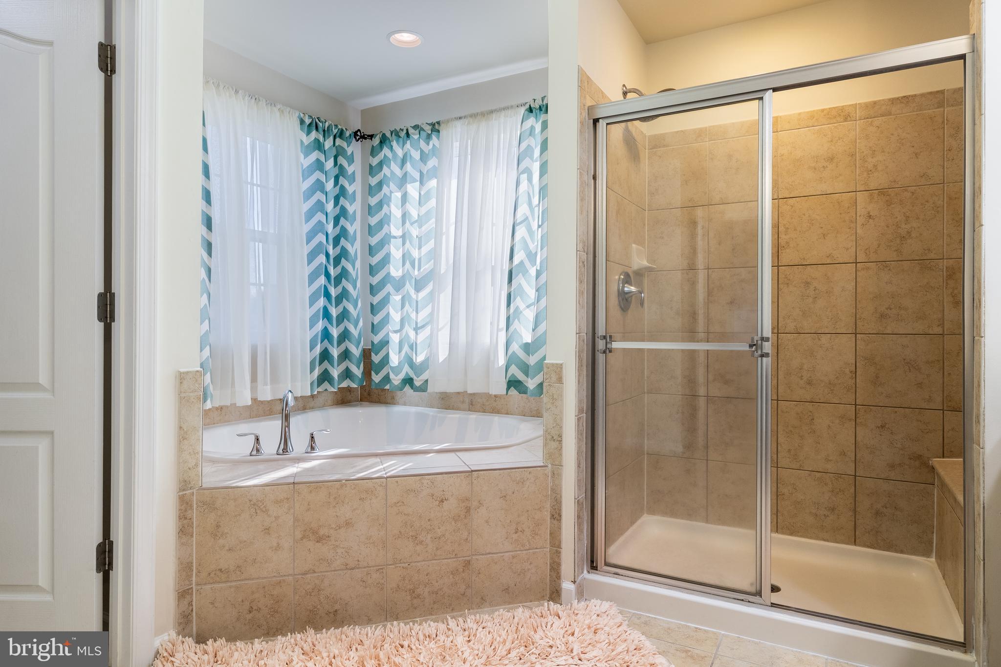 GLENEAGLES - Residential