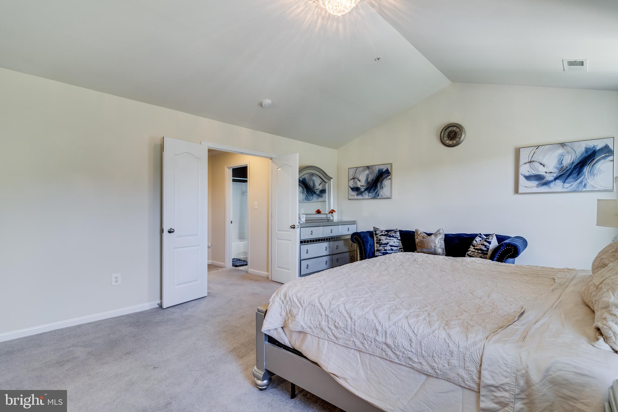 GLENEAGLES - Residential