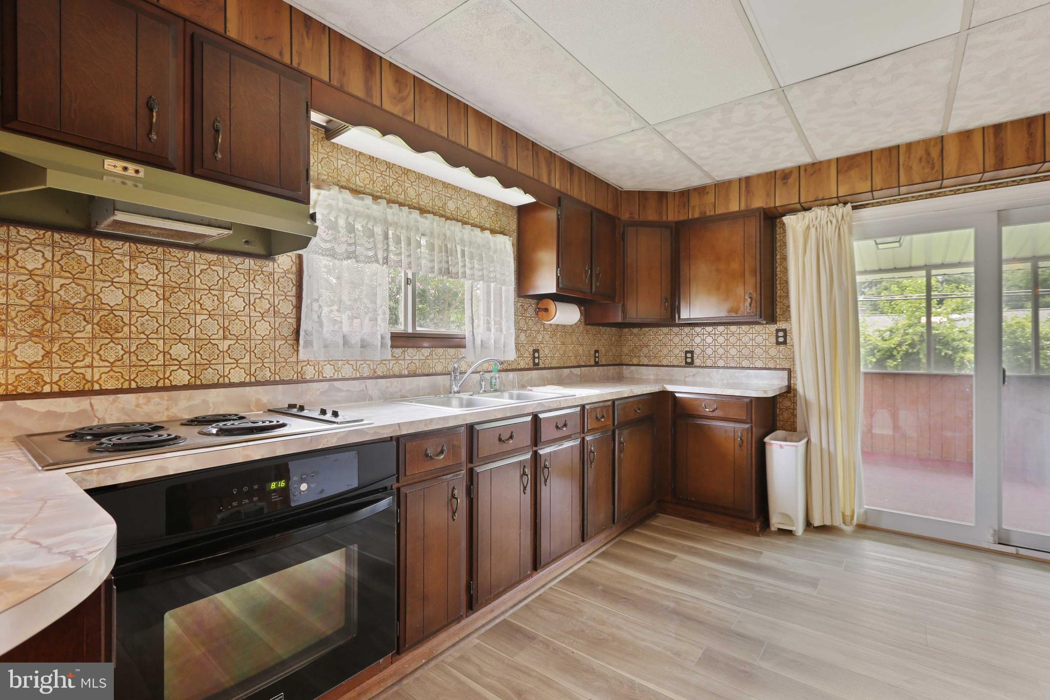 VICTORY VILLA - Residential