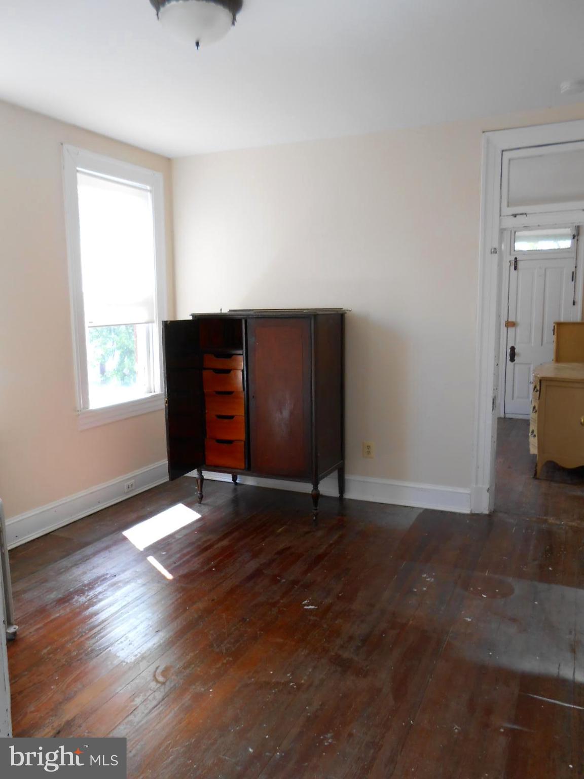 HIGHLANDTOWN - Residential Lease