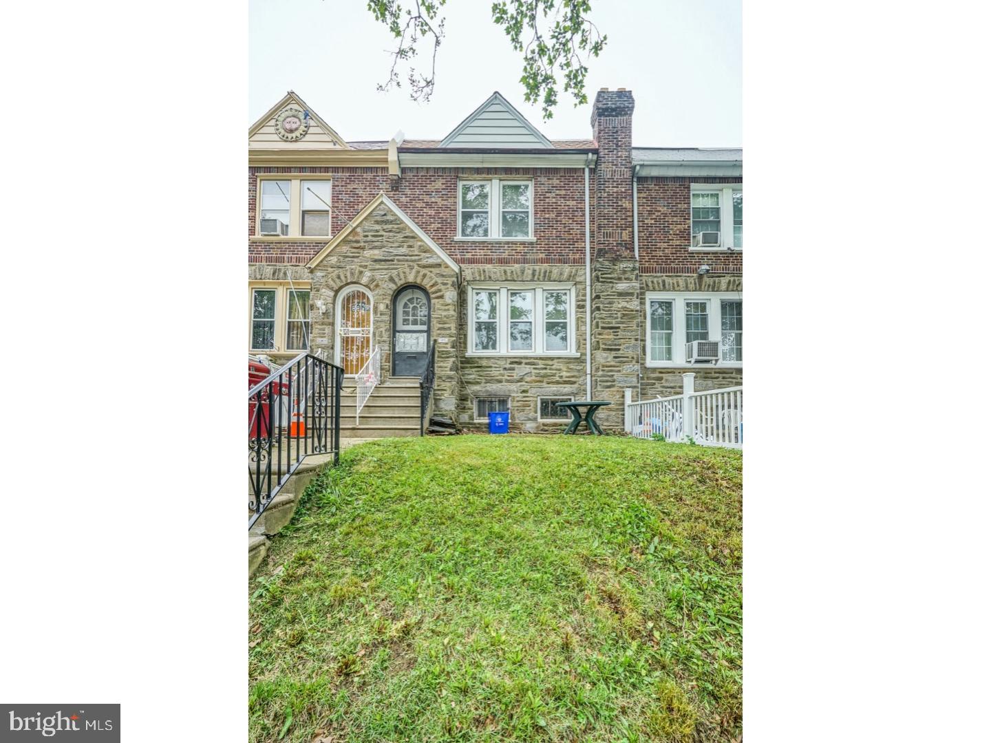 MAYFAIR (EAST) - Residential