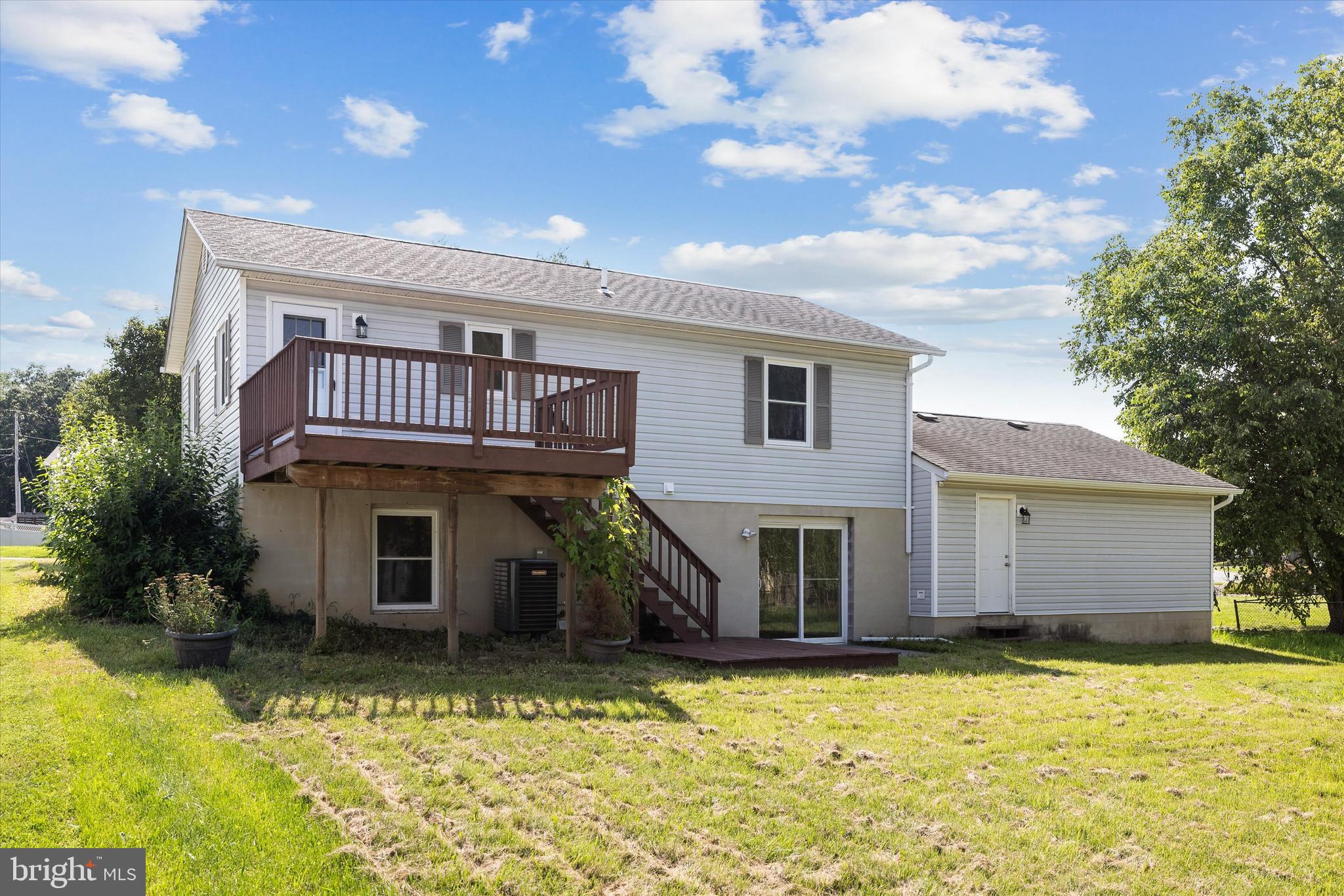 GREENBRIAR VILLAGE - Residential Lease