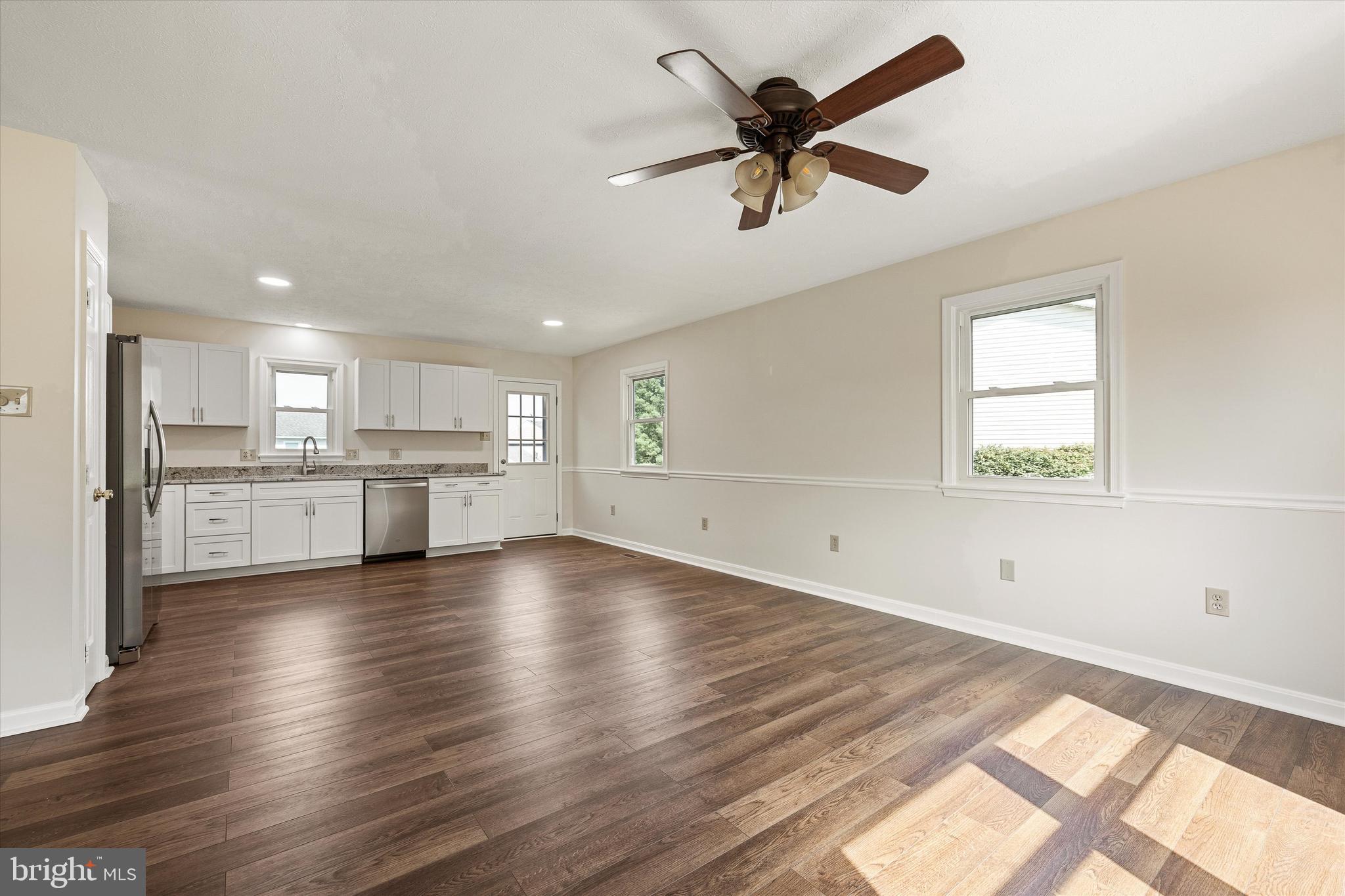 GREENBRIAR VILLAGE - Residential Lease