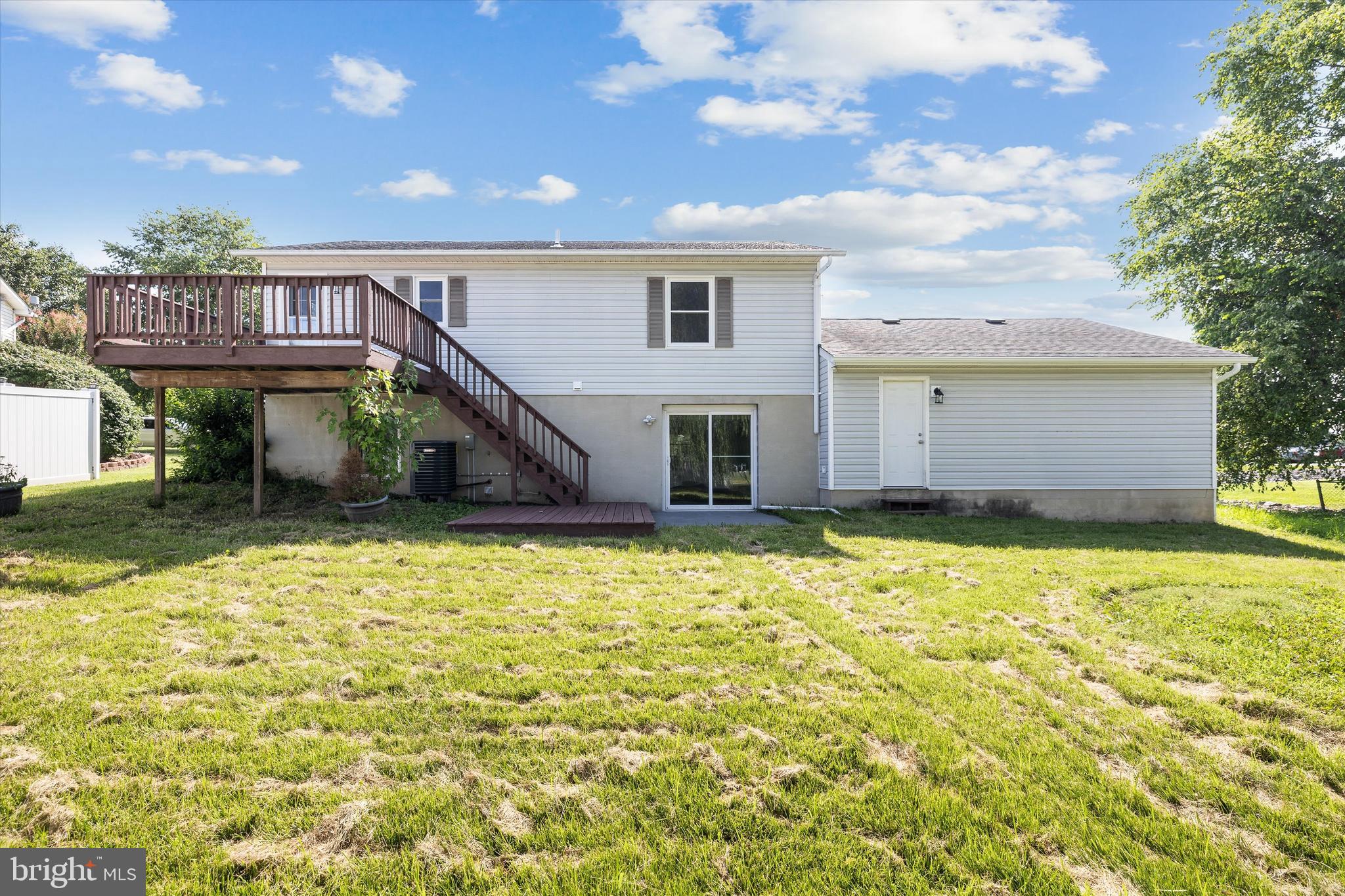 GREENBRIAR VILLAGE - Residential Lease