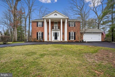 8812 MAXWELL DRIVE POTOMAC MD 20854