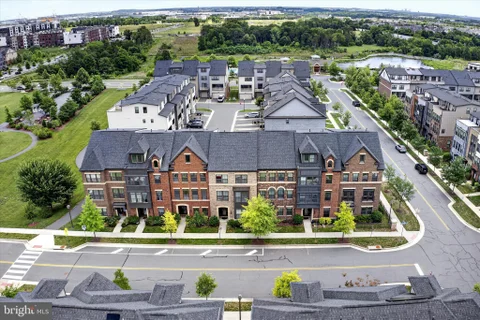 22426 Philanthropic Dr, Ashburn, VA MLS: VALO2128382
