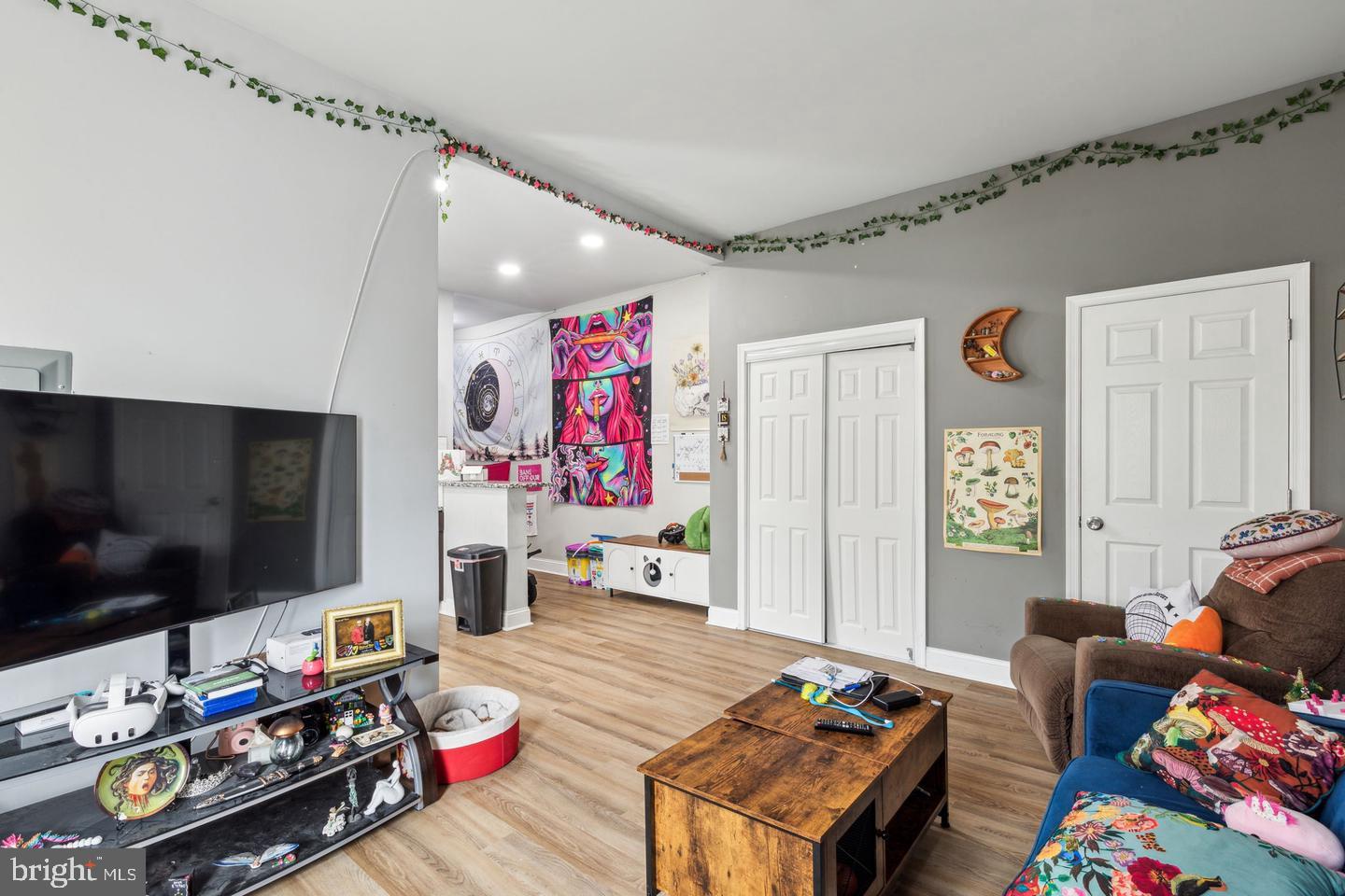 TEMPLE UNIVERSITY - Residential Income