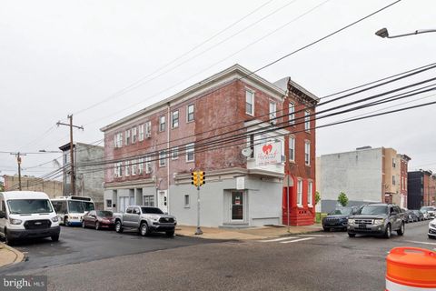 1633 W OXFORD STREET PHILADELPHIA PA 19121