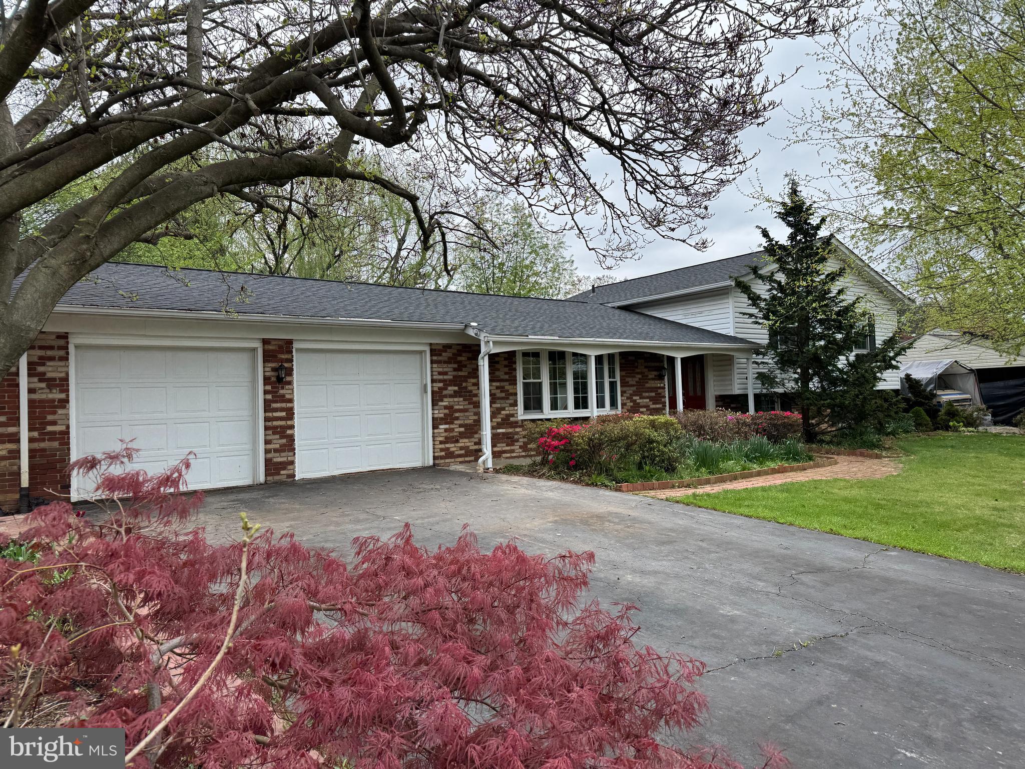 OAK RIDGE - Residential