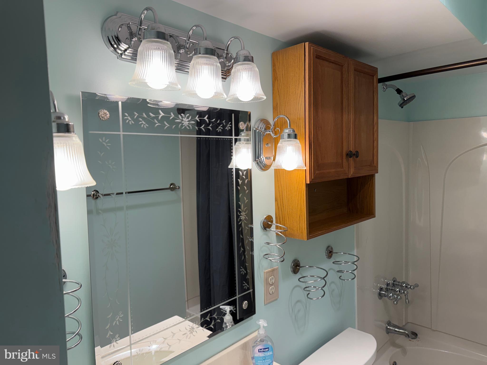 OAK RIDGE - Residential