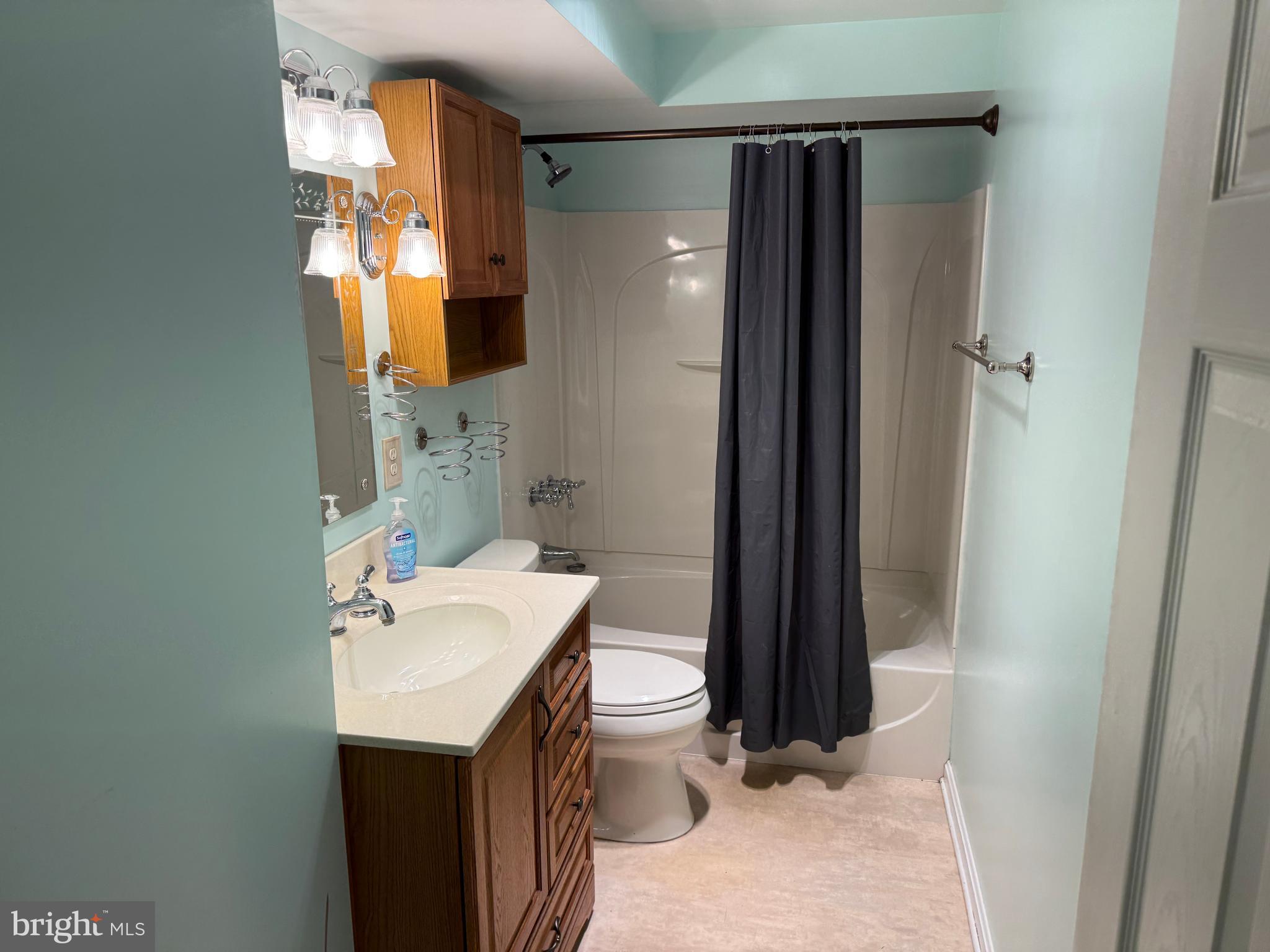 OAK RIDGE - Residential