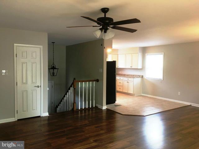 E L DAVIS - Residential