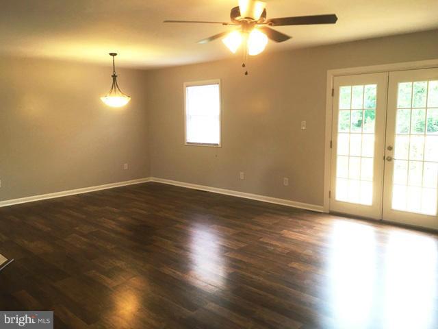 E L DAVIS - Residential